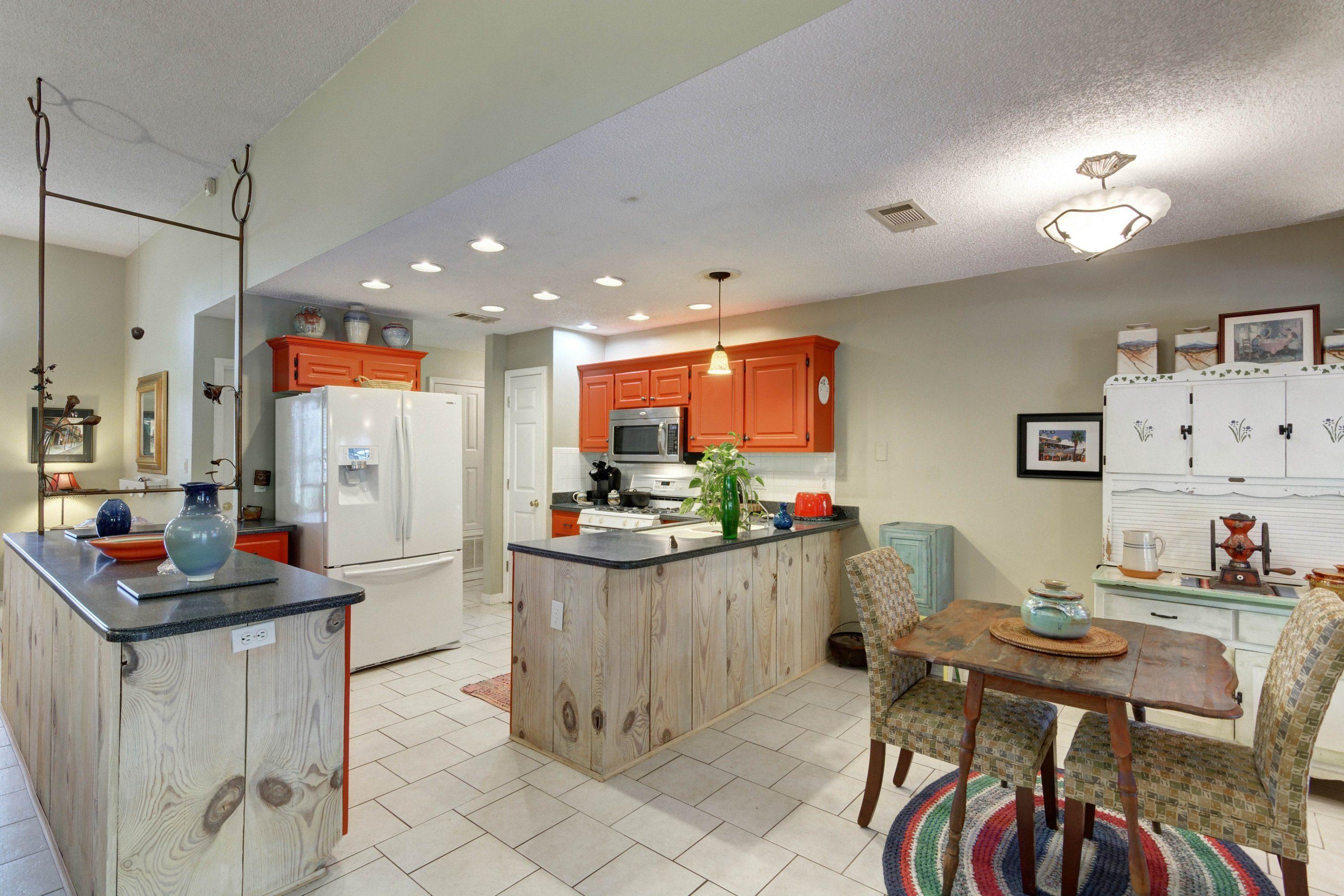 BAY WOODS S/D - Residential