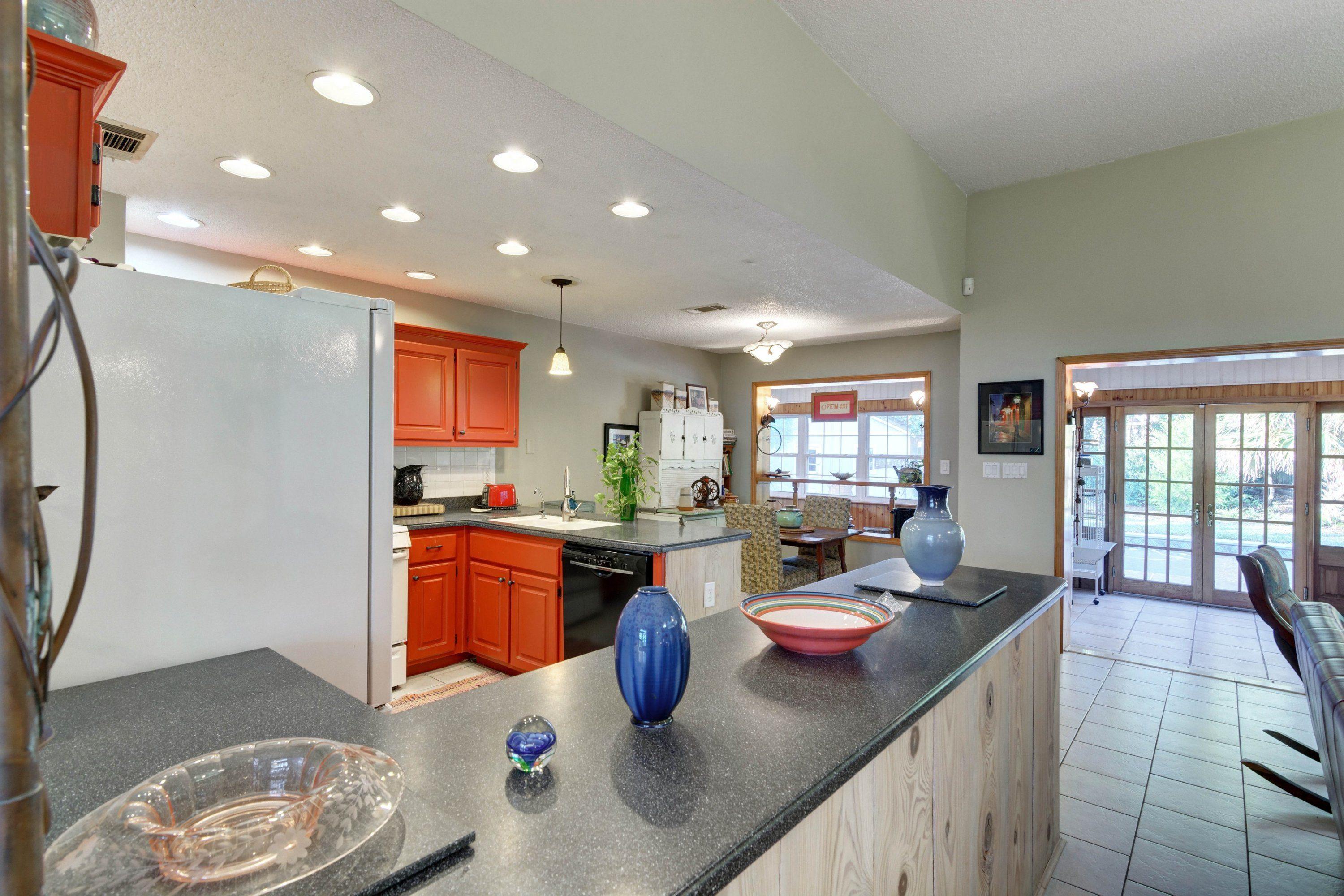 BAY WOODS S/D - Residential