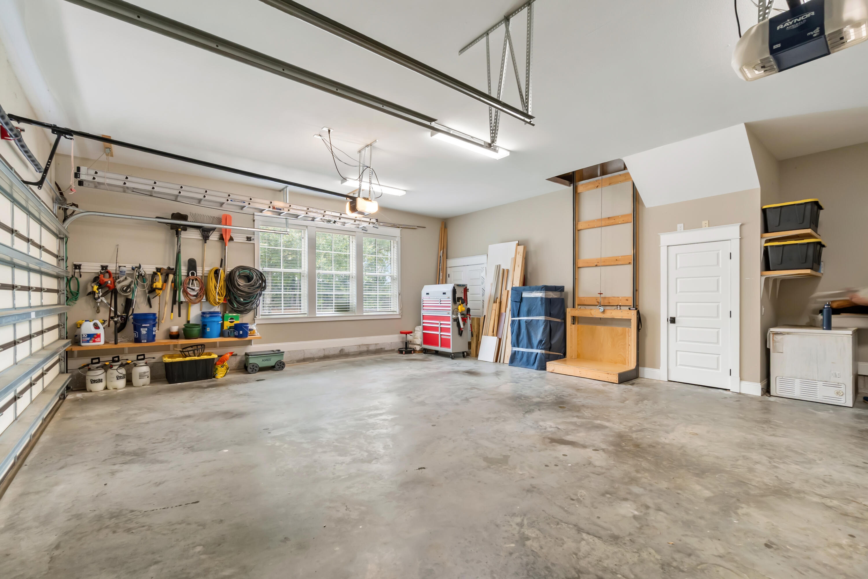 BAY POINTE PLANTATION - Residential