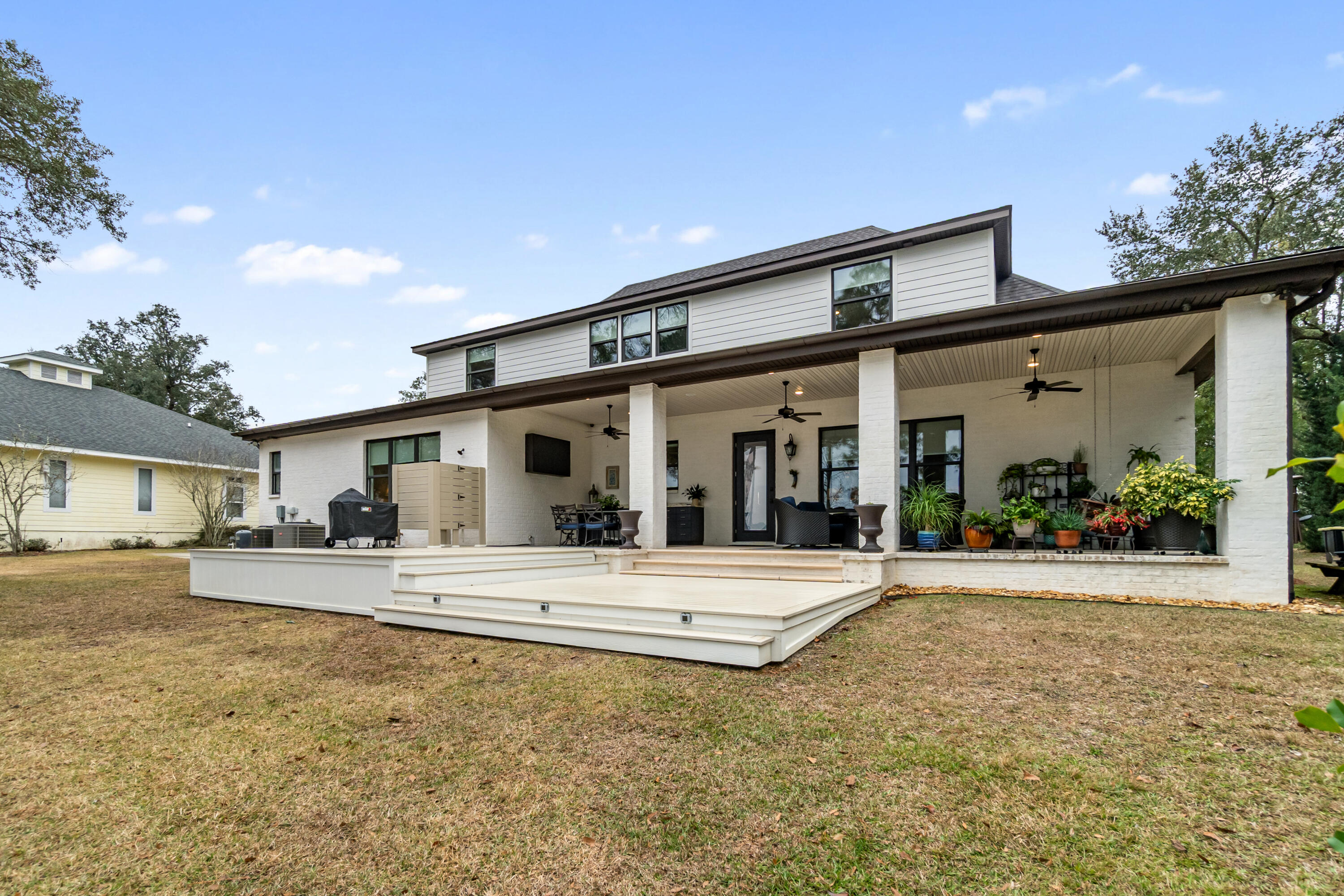 BAY POINTE PLANTATION - Residential