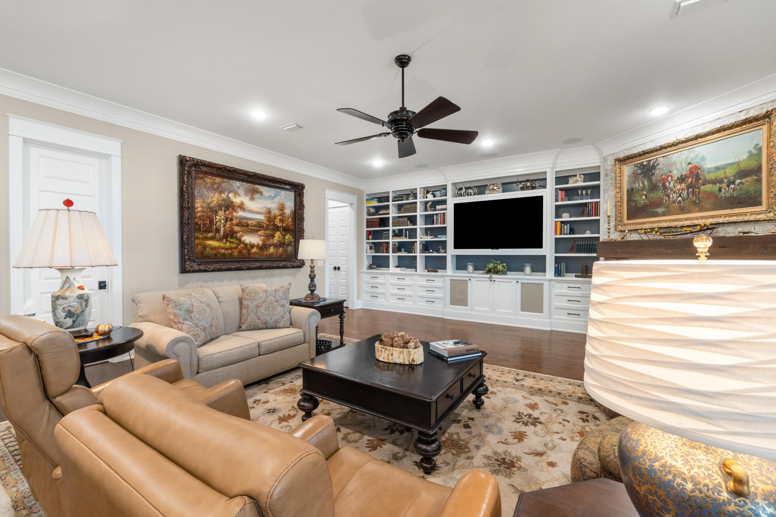 BAY POINTE PLANTATION - Residential