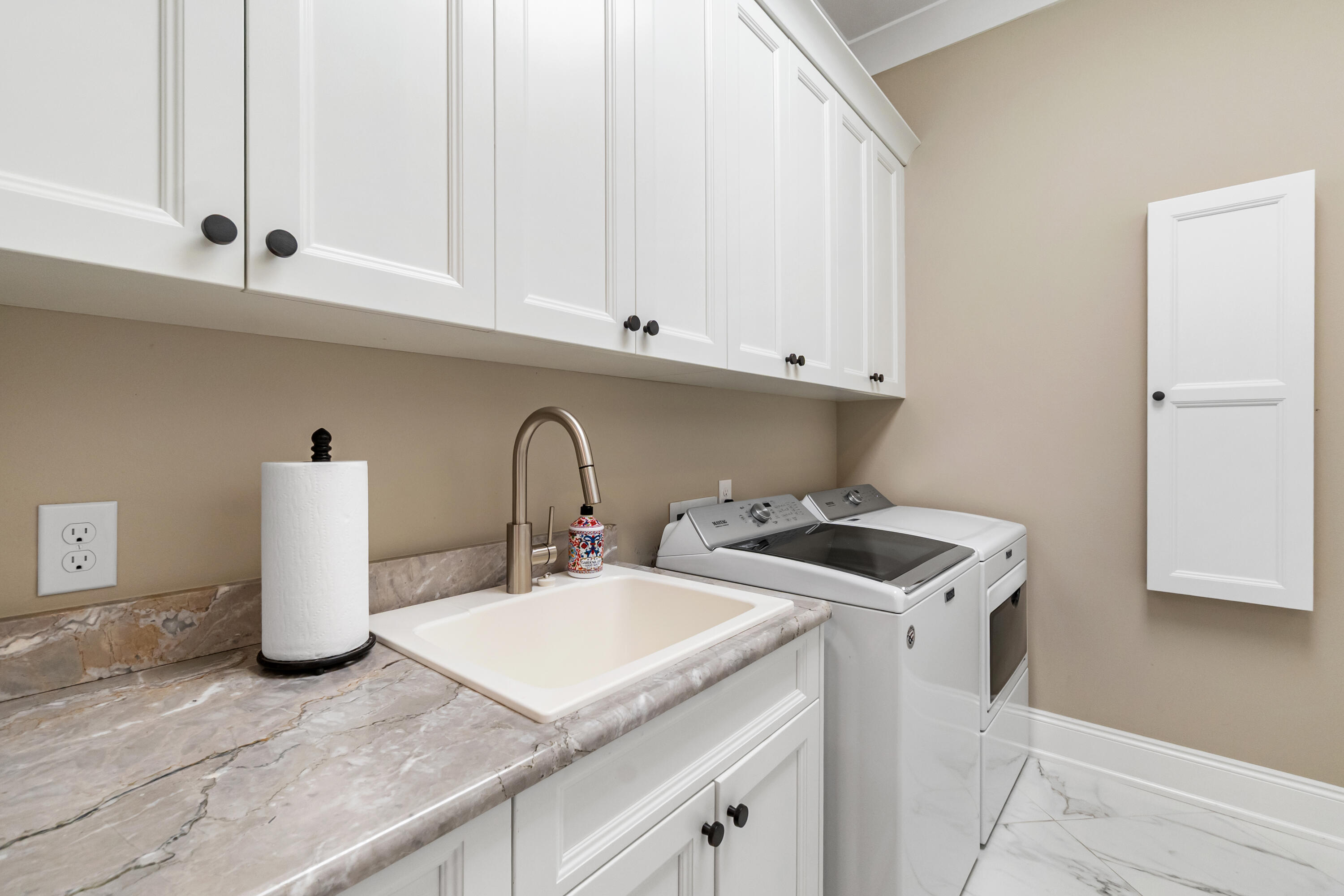 BAY POINTE PLANTATION - Residential