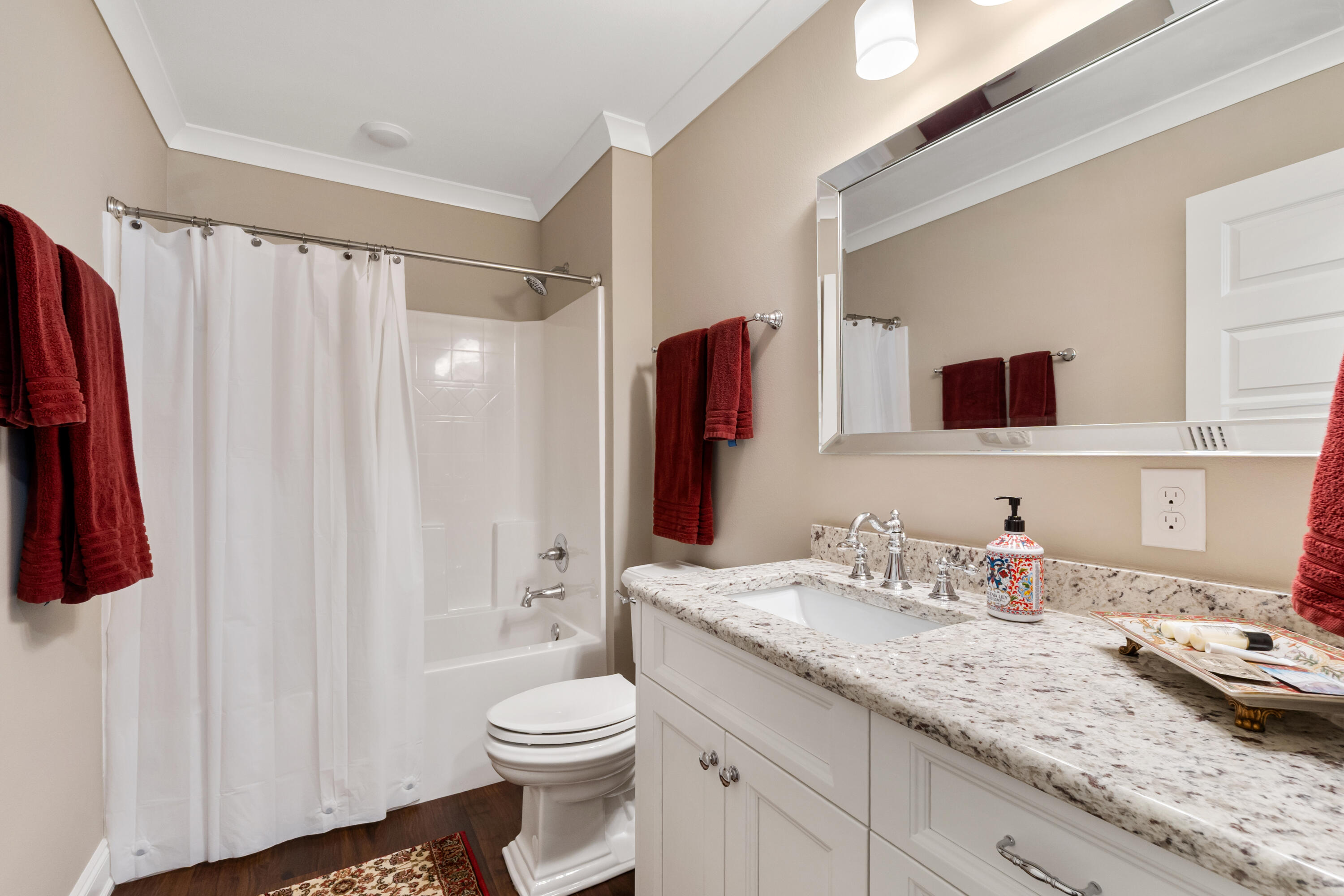 BAY POINTE PLANTATION - Residential