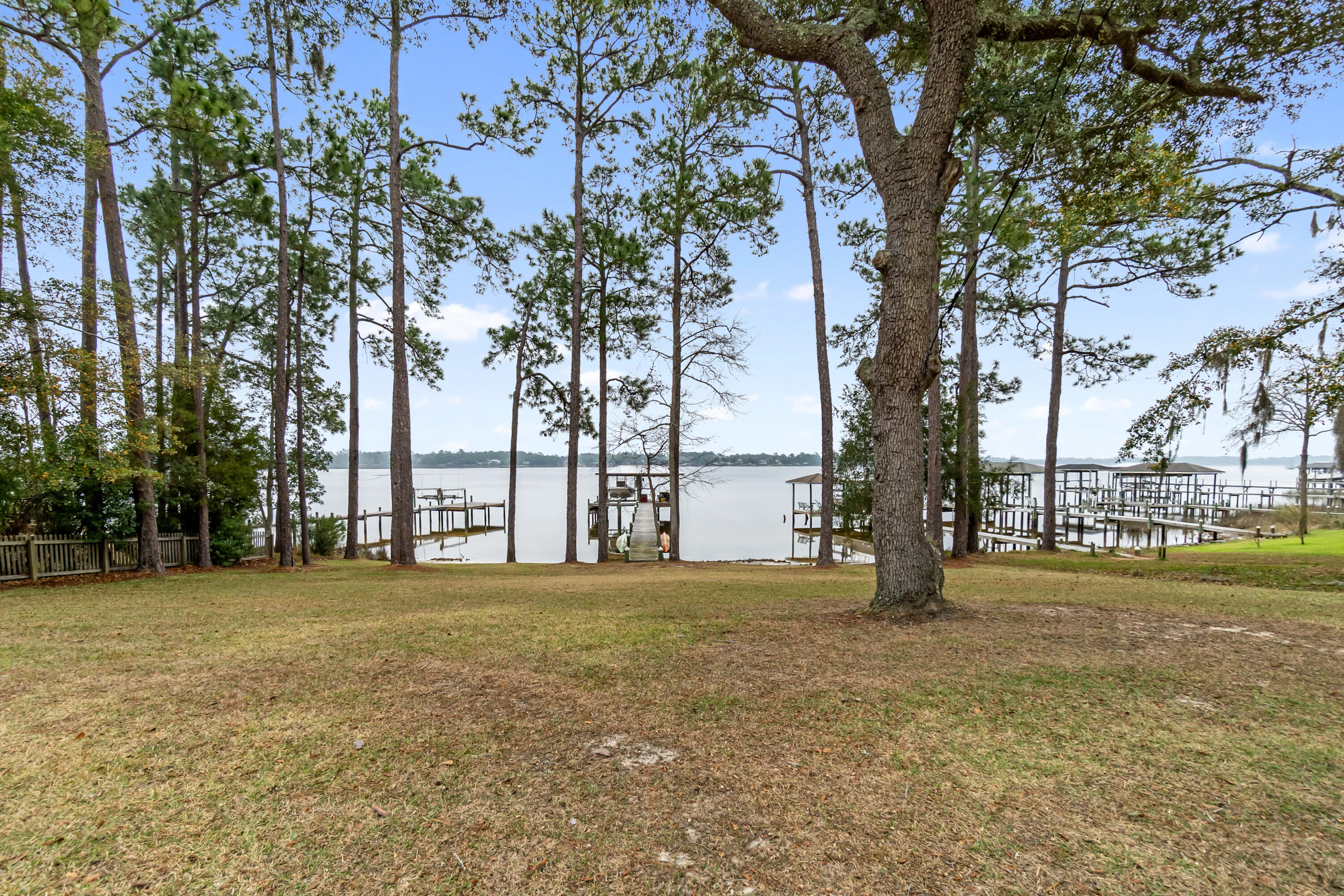 BAY POINTE PLANTATION - Residential