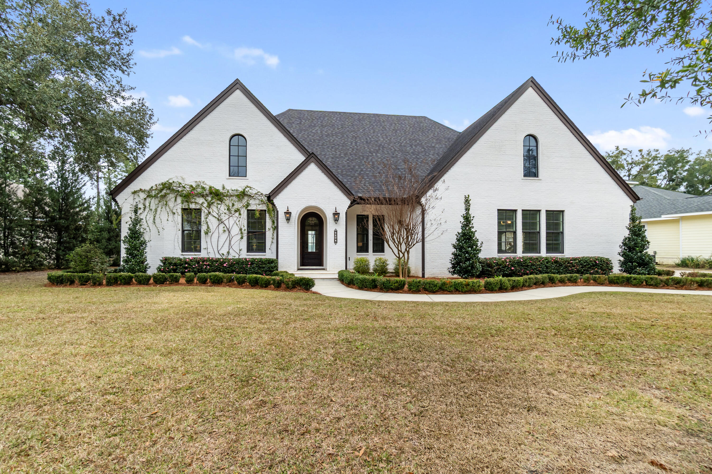 BAY POINTE PLANTATION - Residential