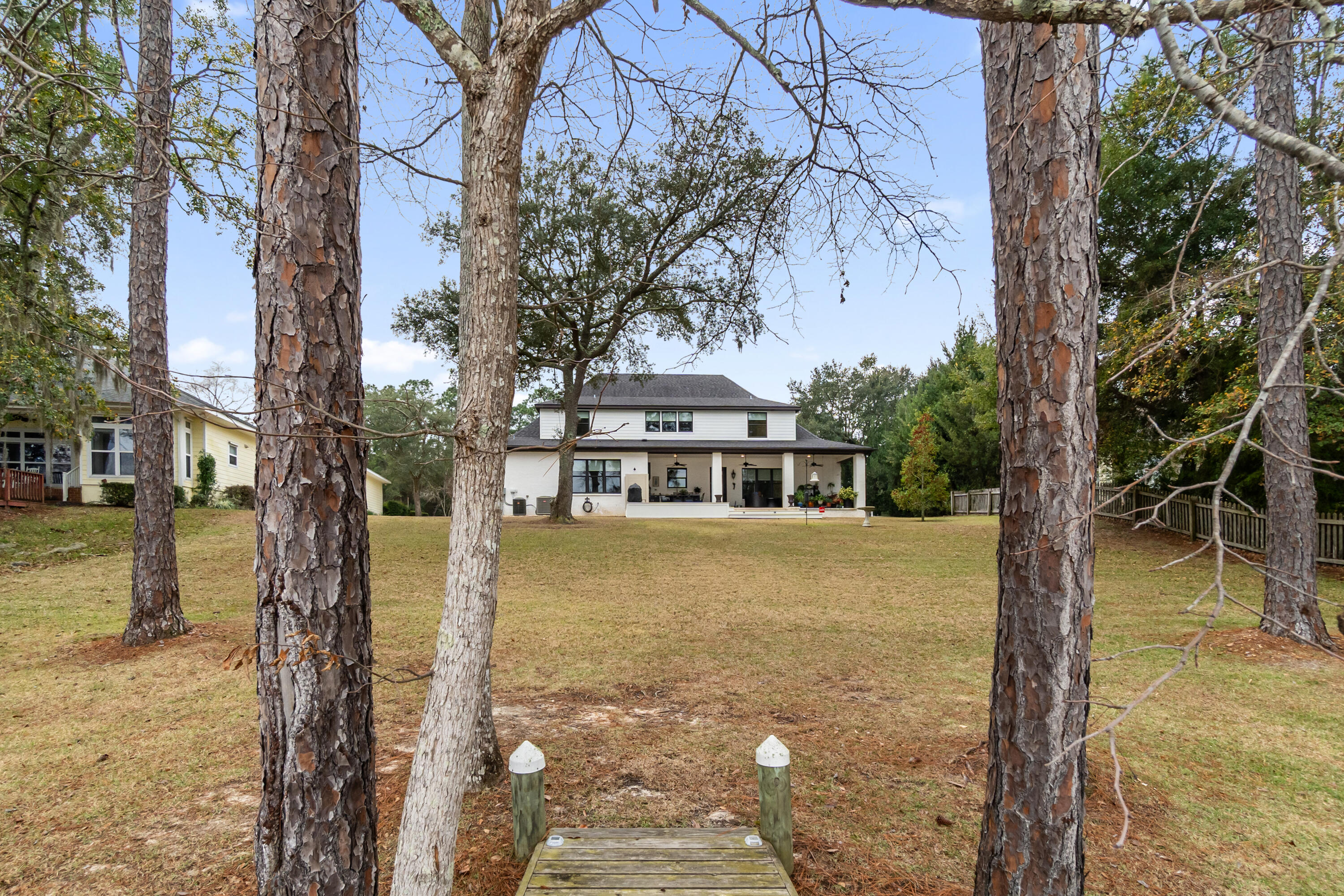 BAY POINTE PLANTATION - Residential