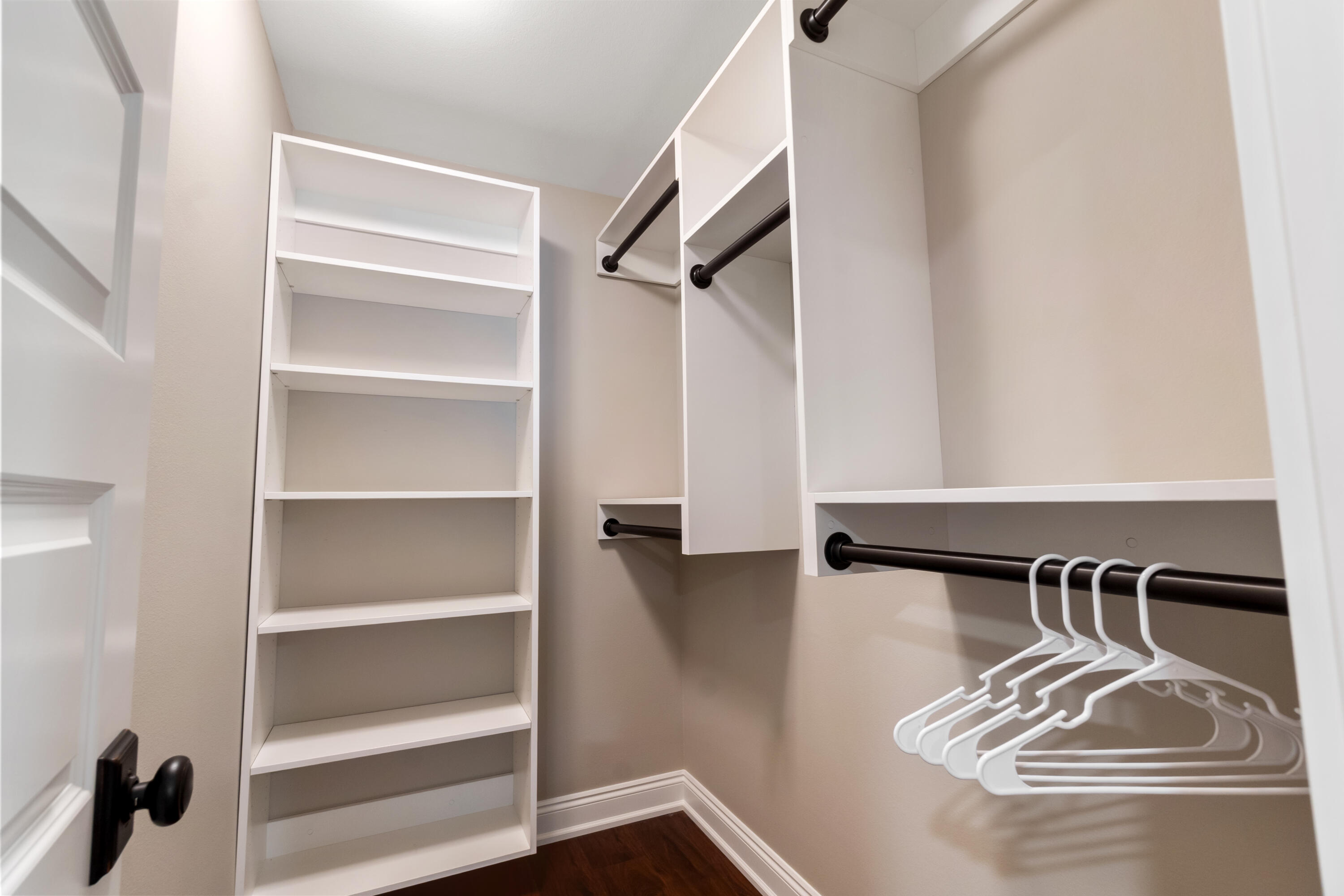 BAY POINTE PLANTATION - Residential