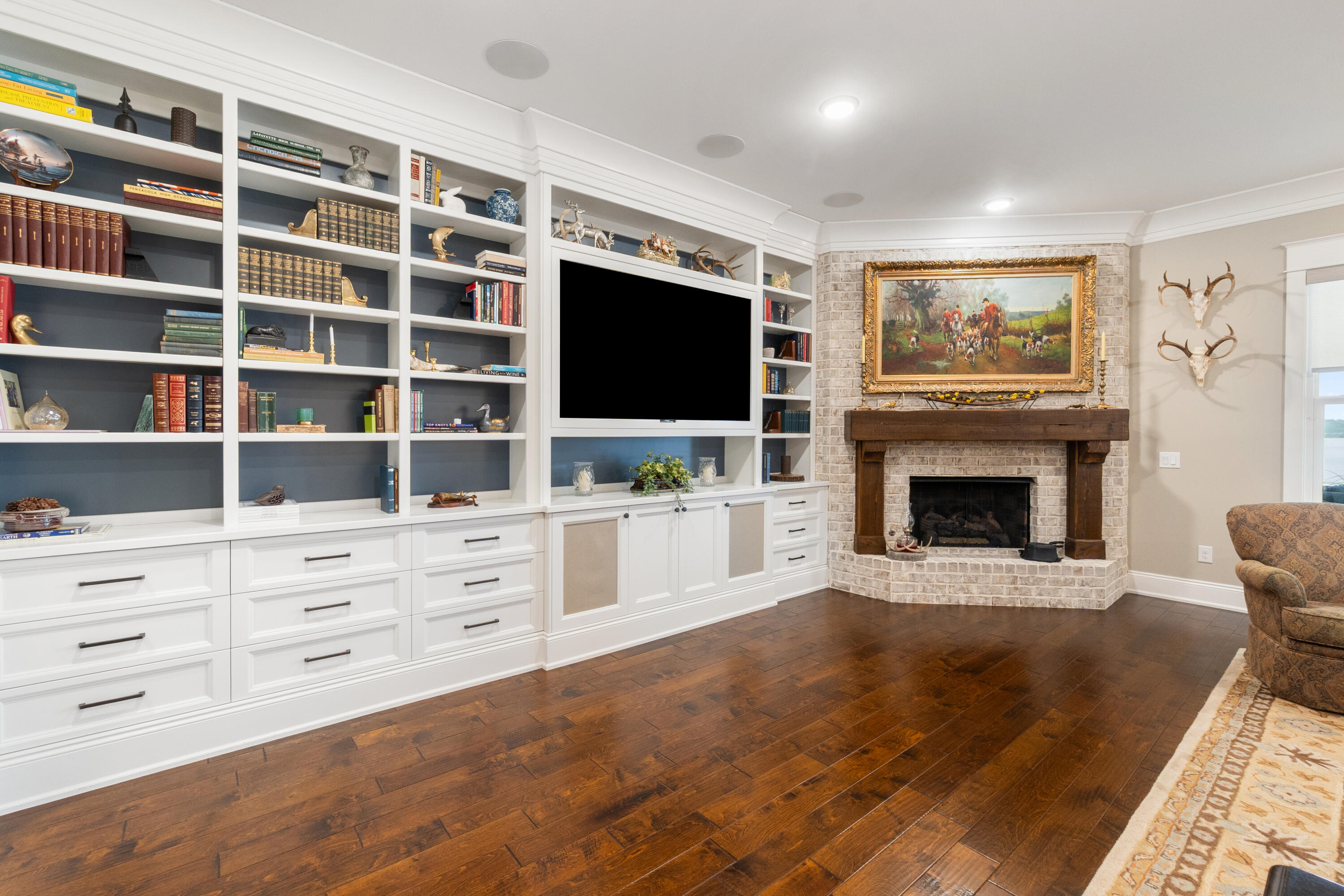 BAY POINTE PLANTATION - Residential