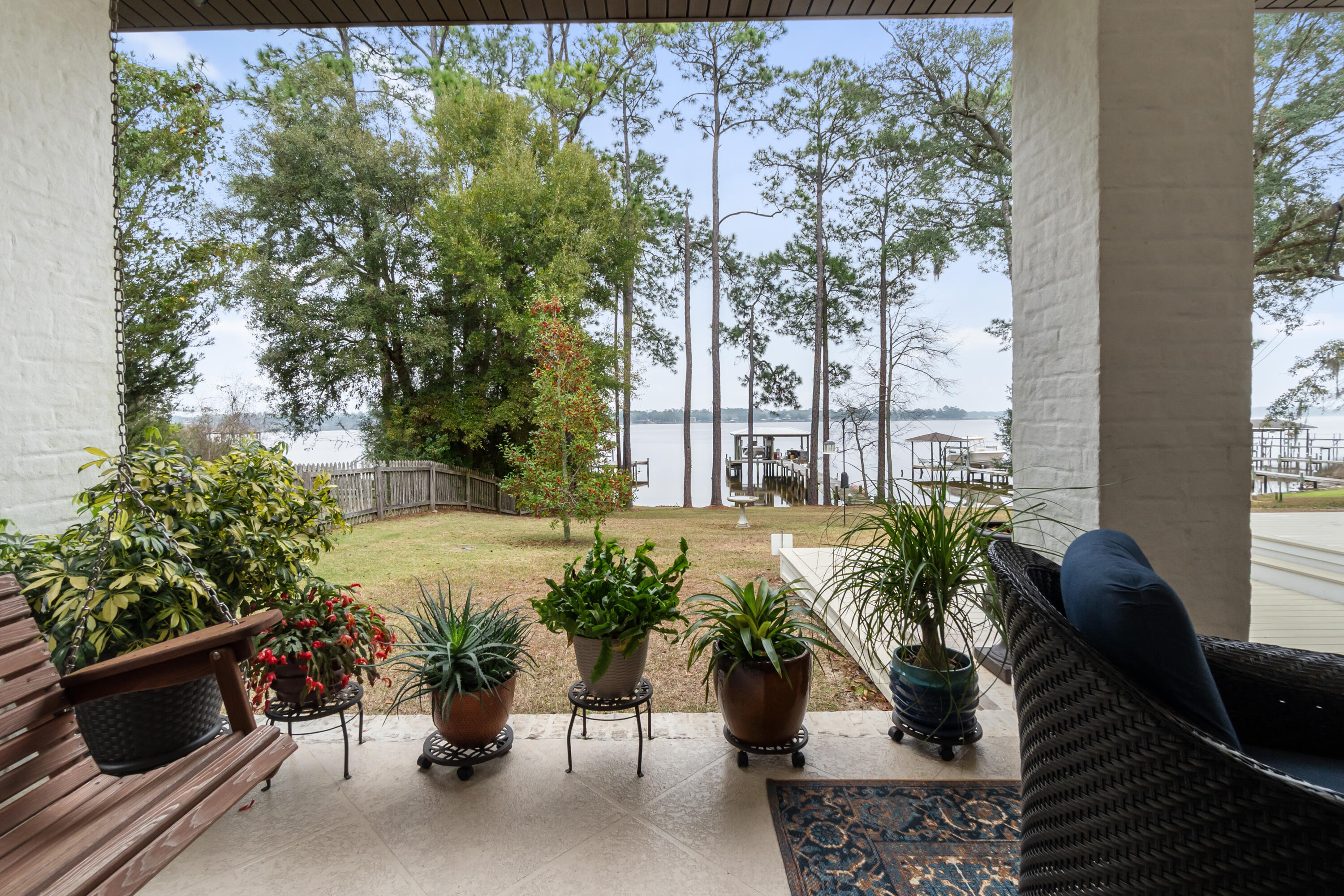 BAY POINTE PLANTATION - Residential