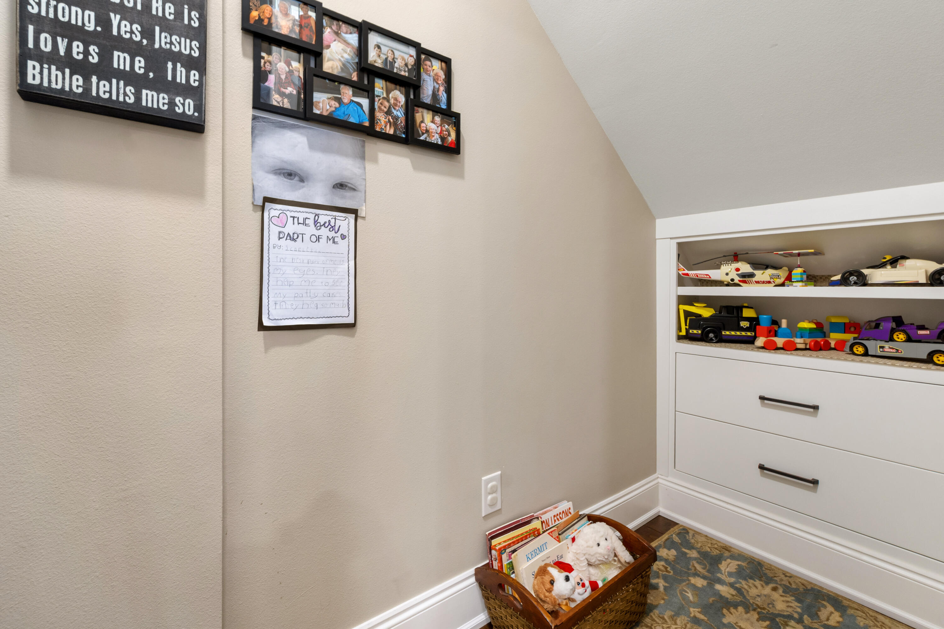 BAY POINTE PLANTATION - Residential