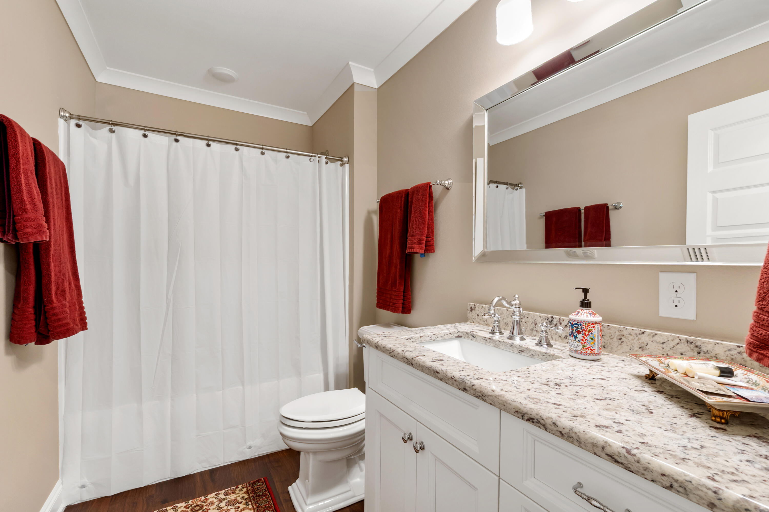 BAY POINTE PLANTATION - Residential