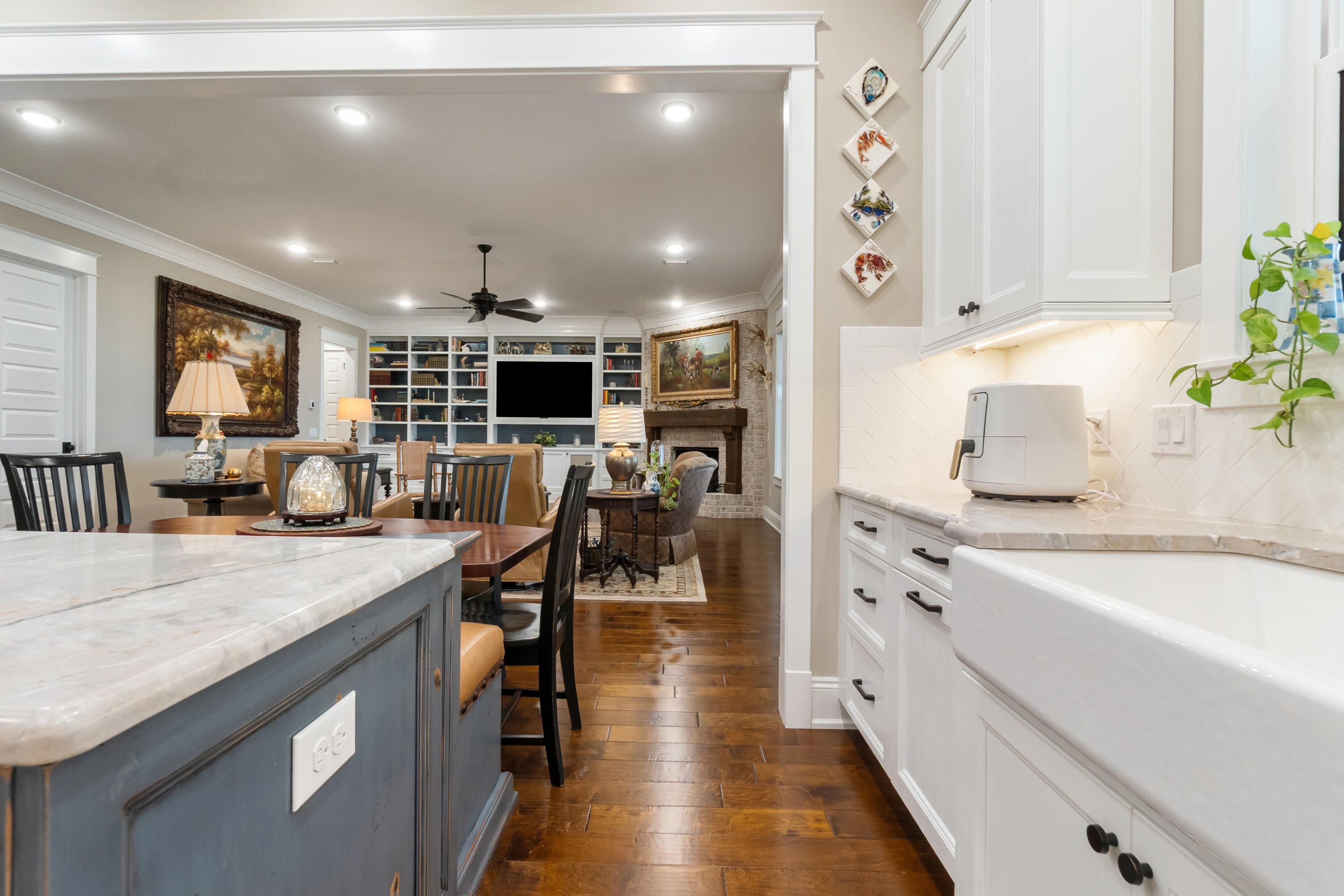 BAY POINTE PLANTATION - Residential