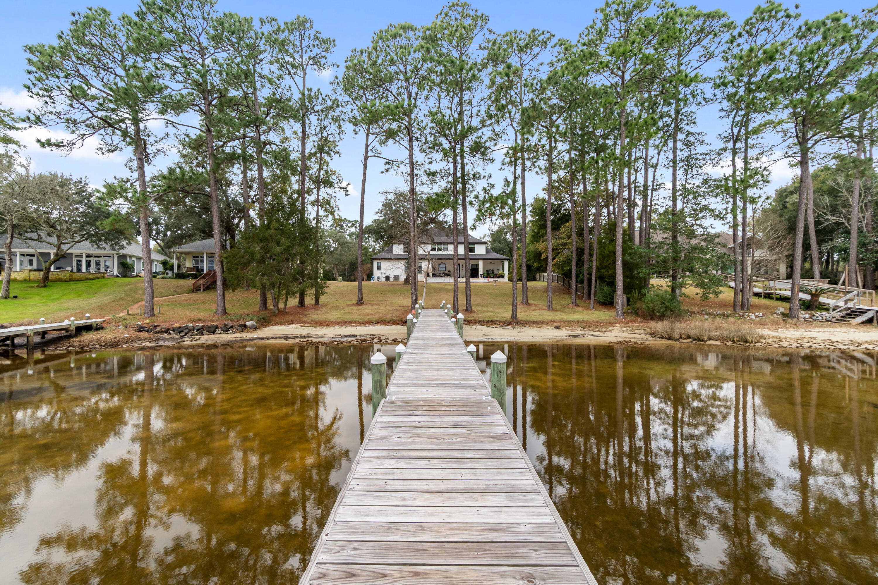BAY POINTE PLANTATION - Residential
