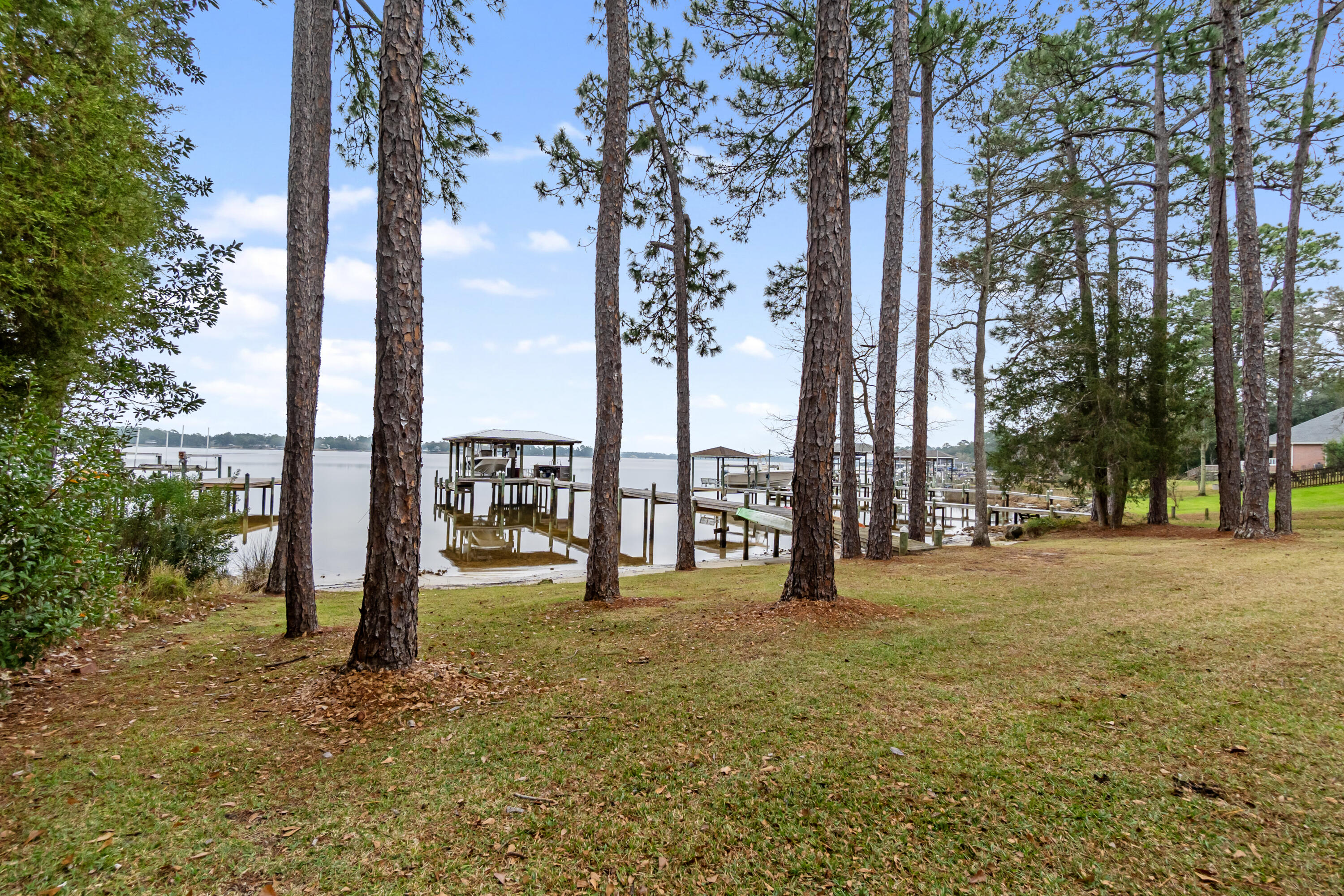 BAY POINTE PLANTATION - Residential