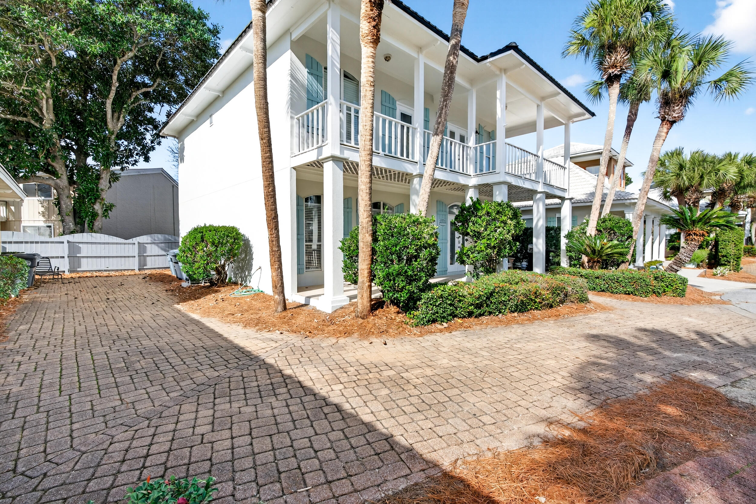 EMERALD SHORES OF SOUTH WALTON - Residential