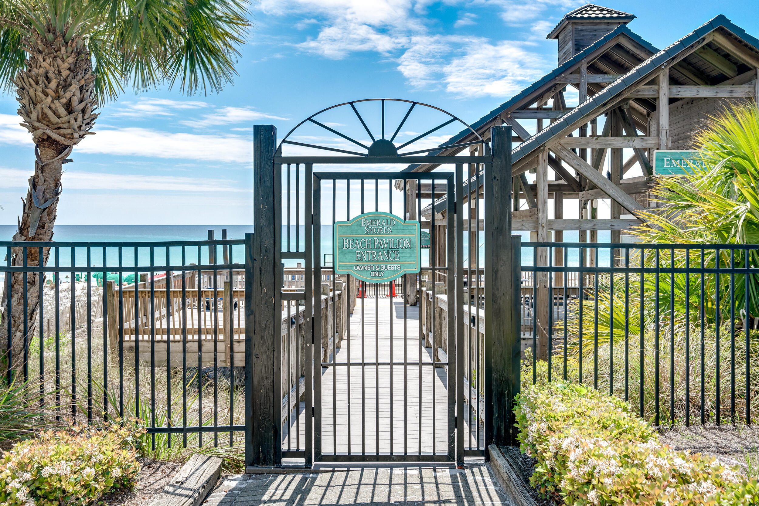 EMERALD SHORES OF SOUTH WALTON - Residential
