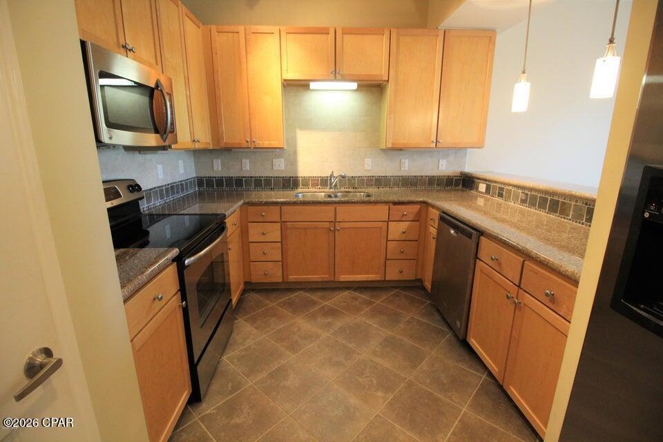 ISLAND RESERVE - Residential