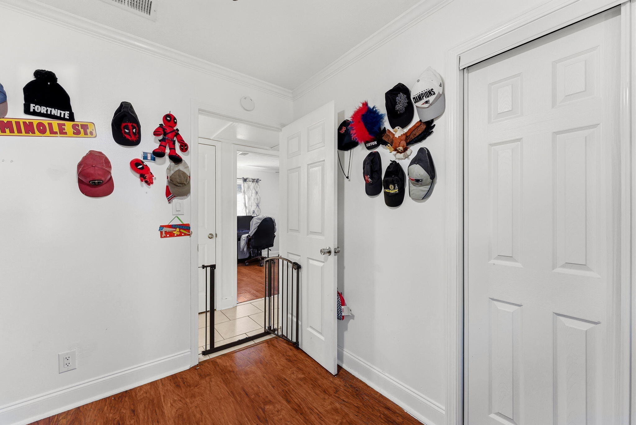 LAKE DRIVE HEIGHTS - Residential