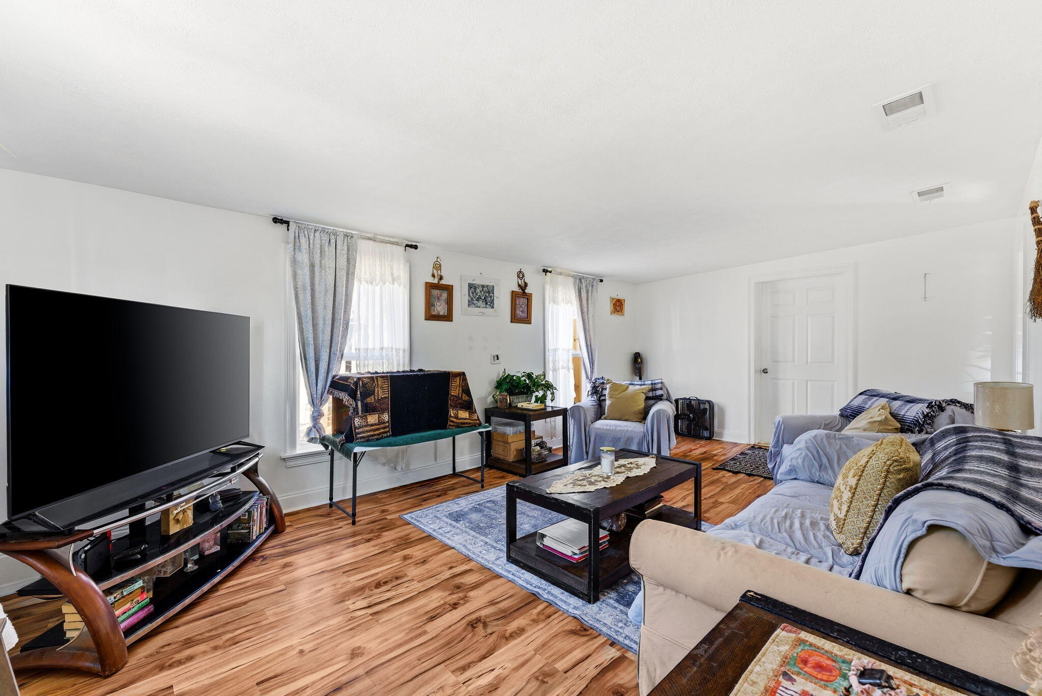 LAKE DRIVE HEIGHTS - Residential