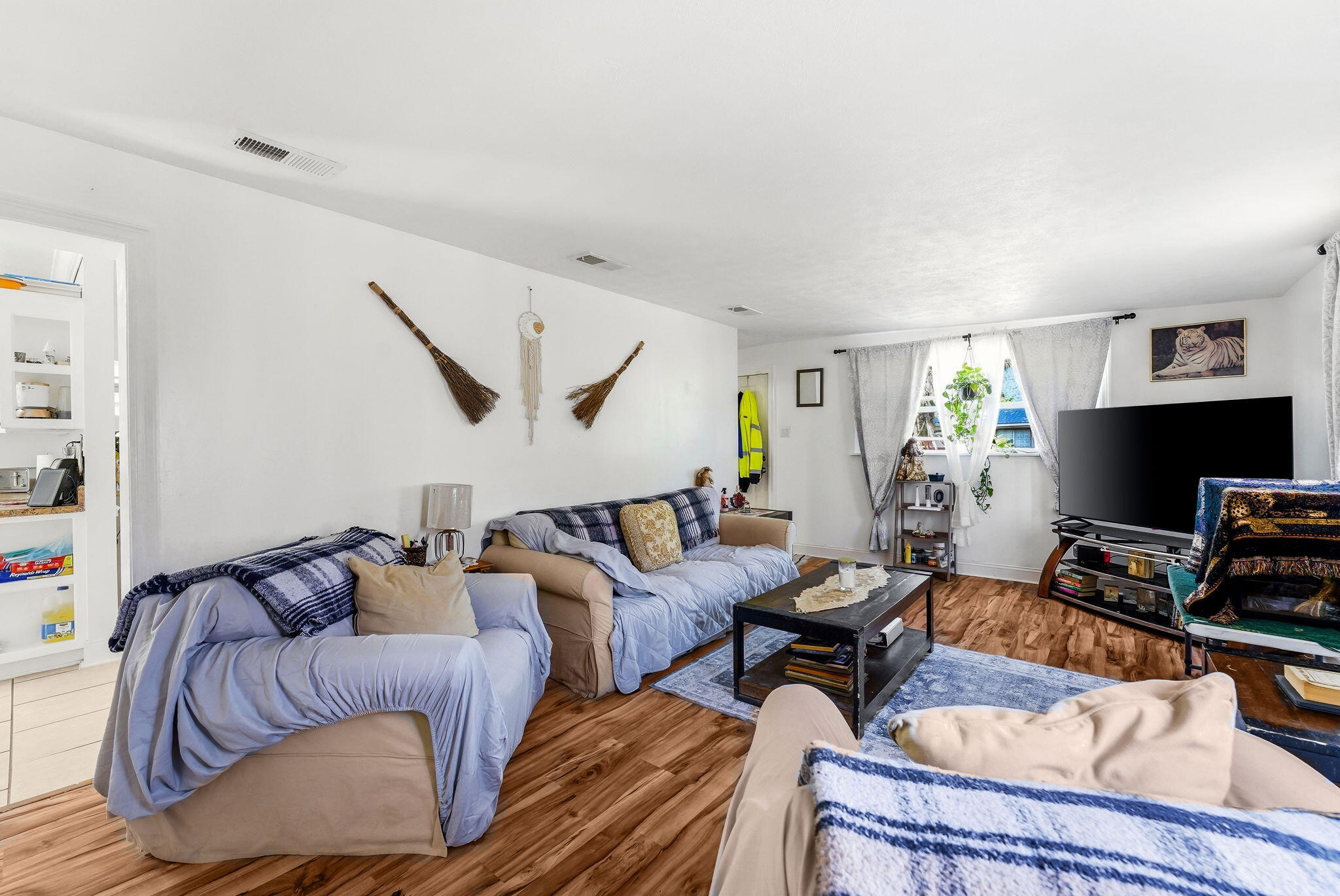 LAKE DRIVE HEIGHTS - Residential