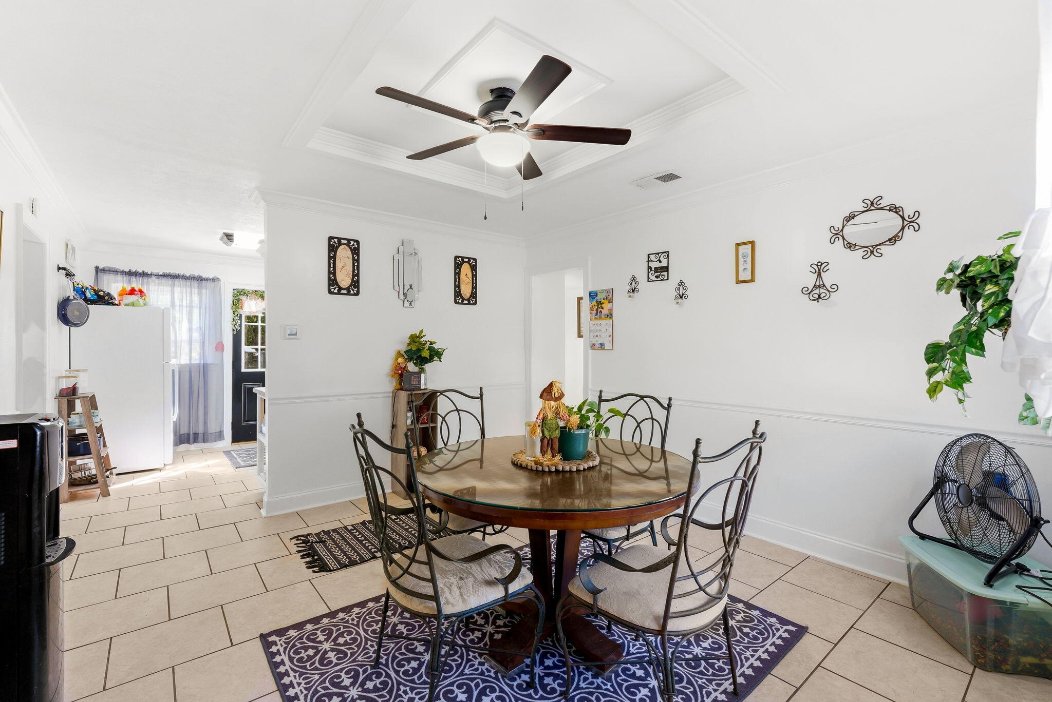 LAKE DRIVE HEIGHTS - Residential