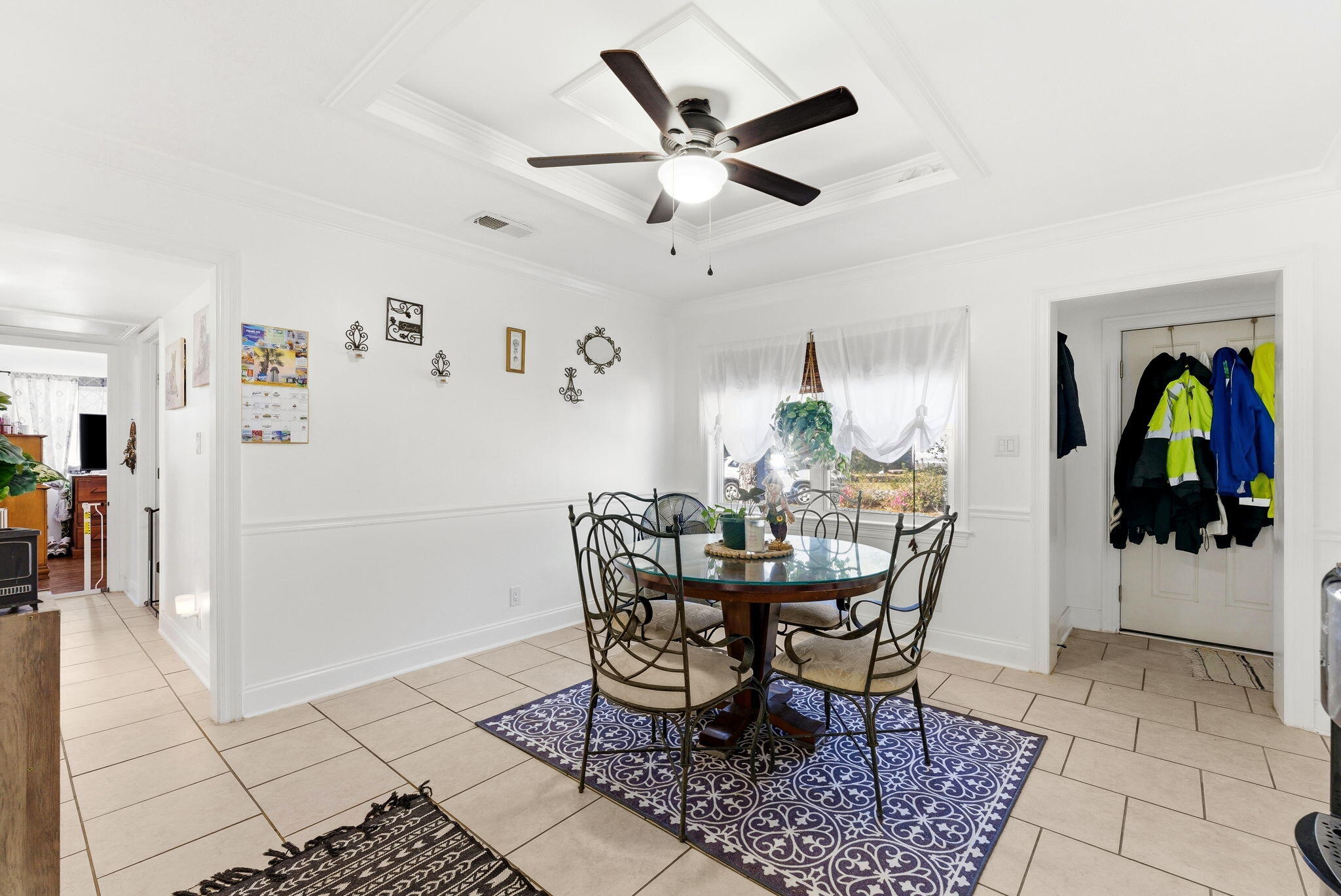 LAKE DRIVE HEIGHTS - Residential