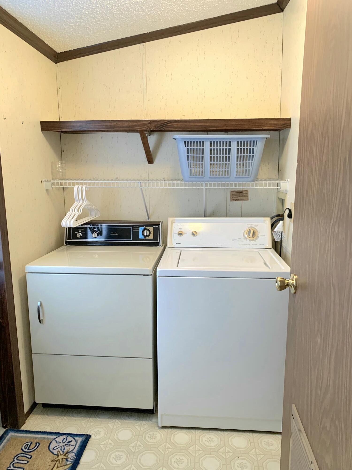 LAGUNA BEACH 6TH ADDN - Residential