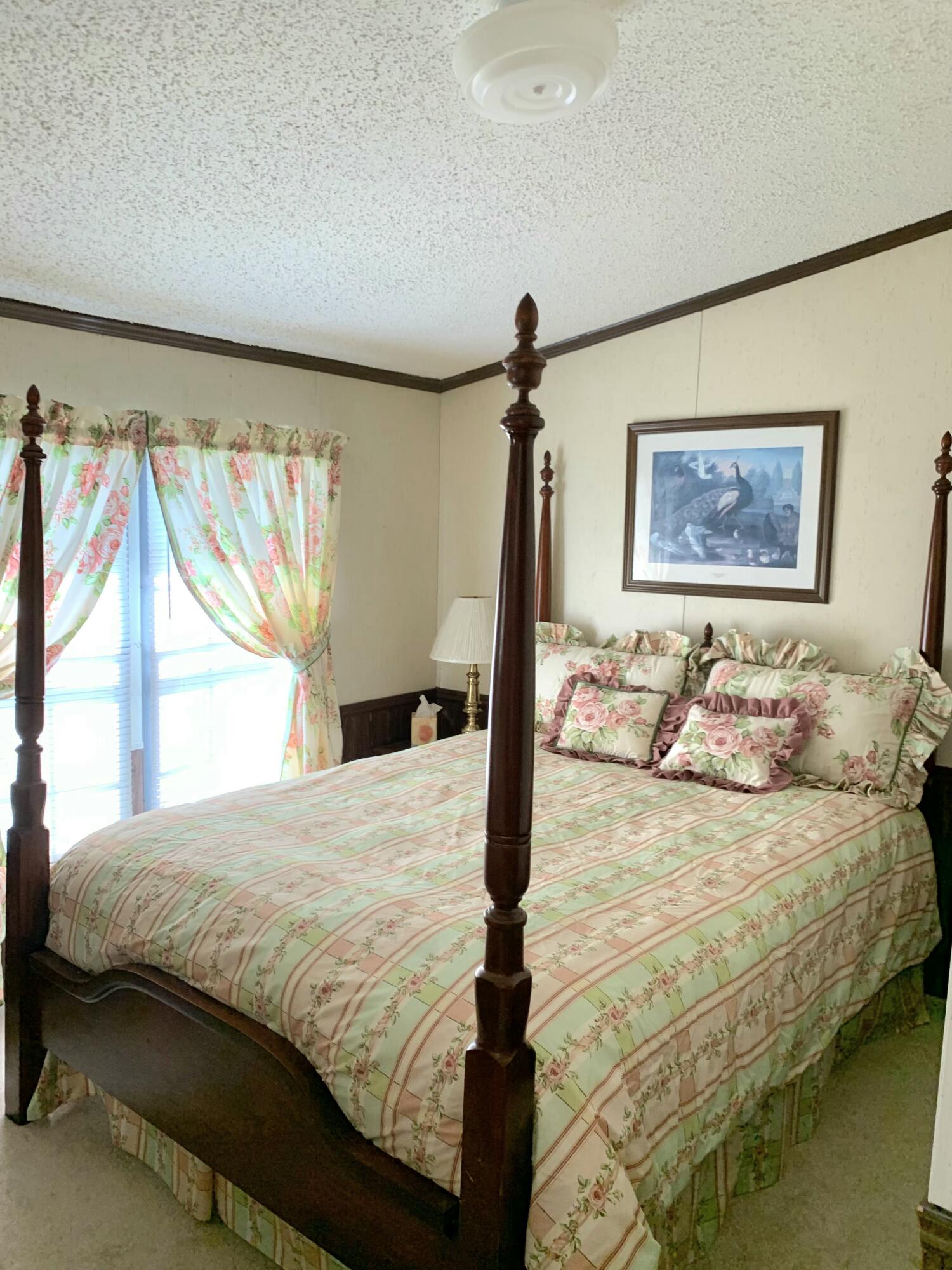 LAGUNA BEACH 6TH ADDN - Residential