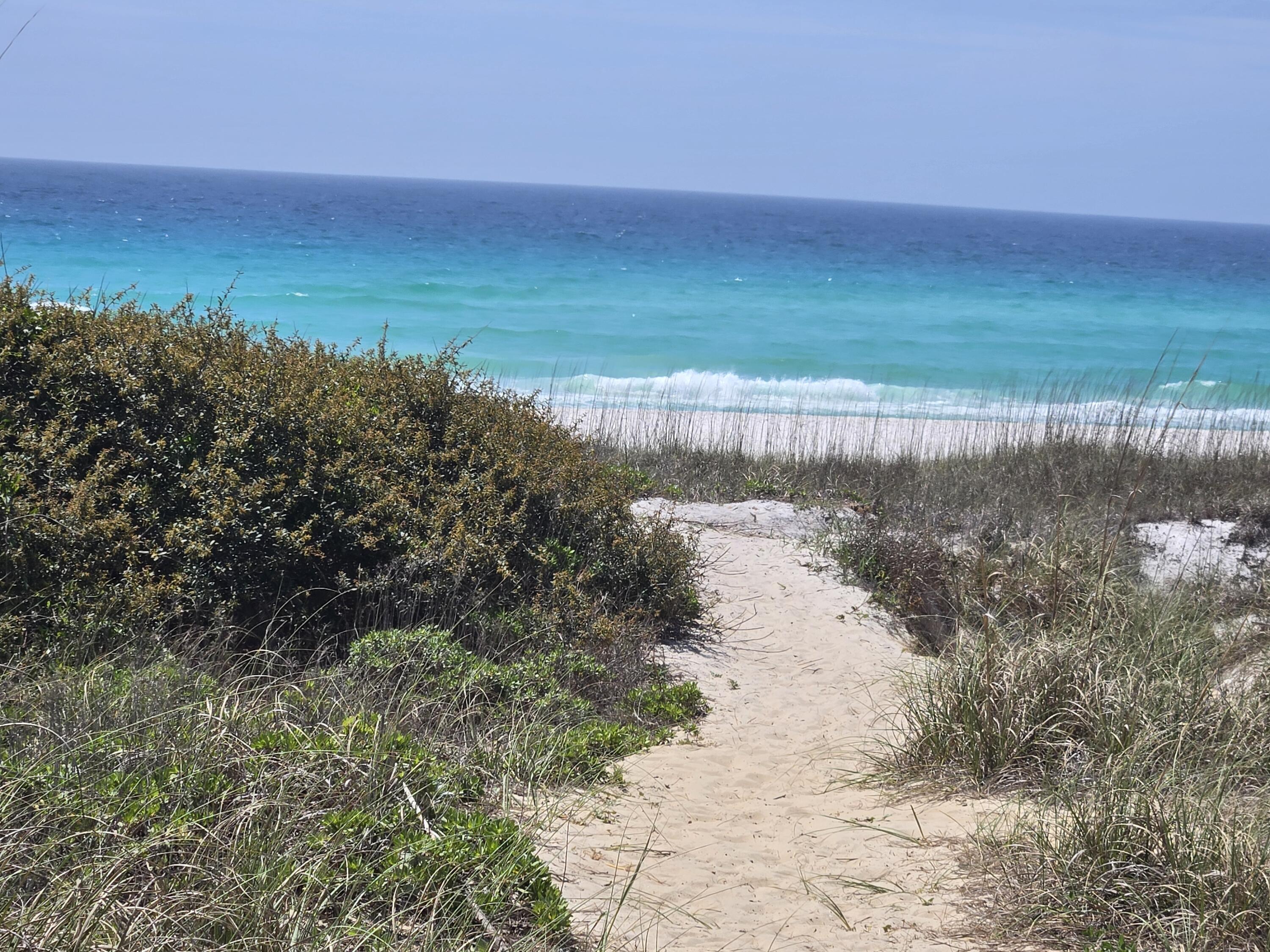 LAGUNA BEACH 6TH ADDN - Residential