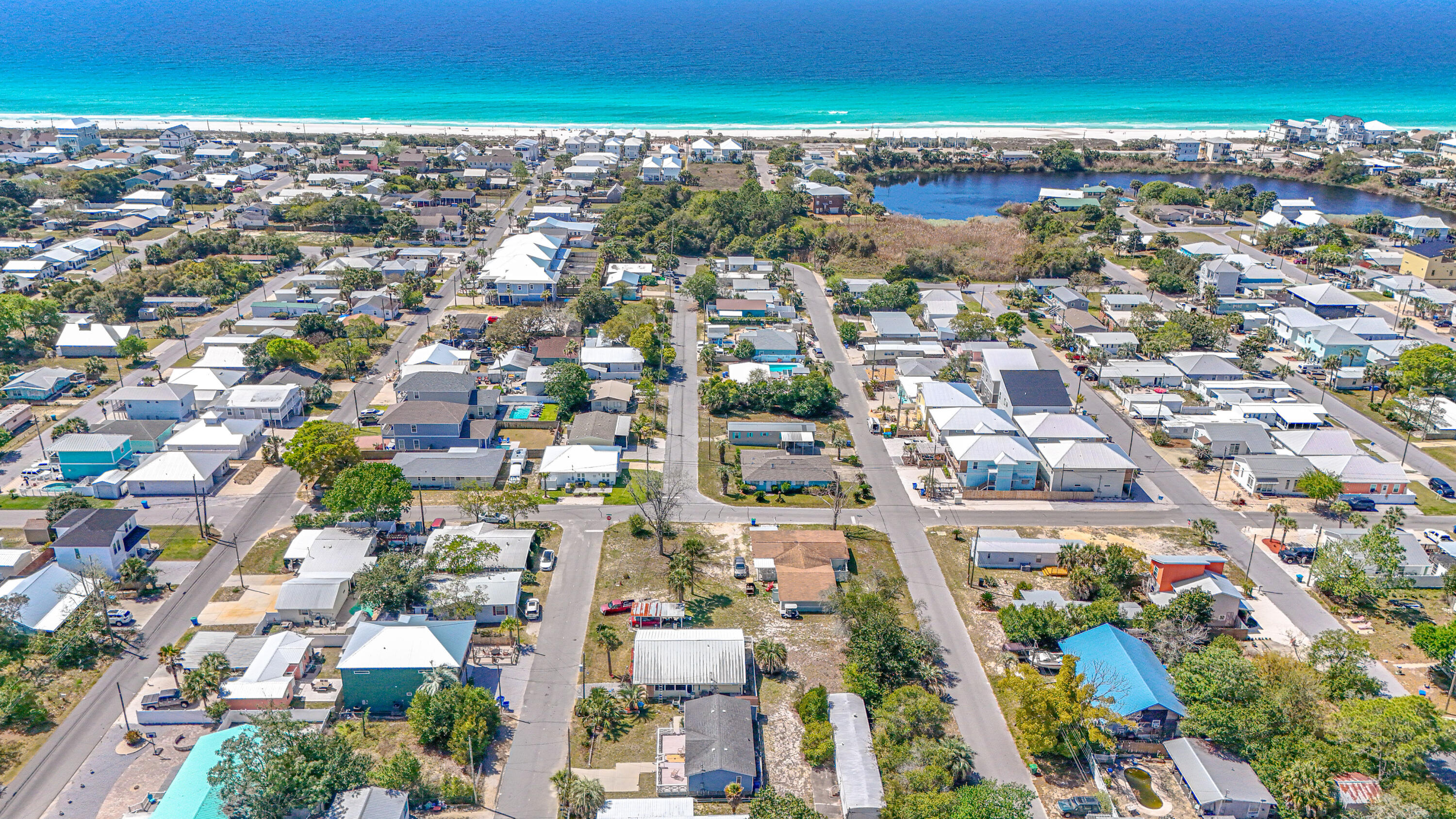 LAGUNA BEACH 6TH ADDN - Residential