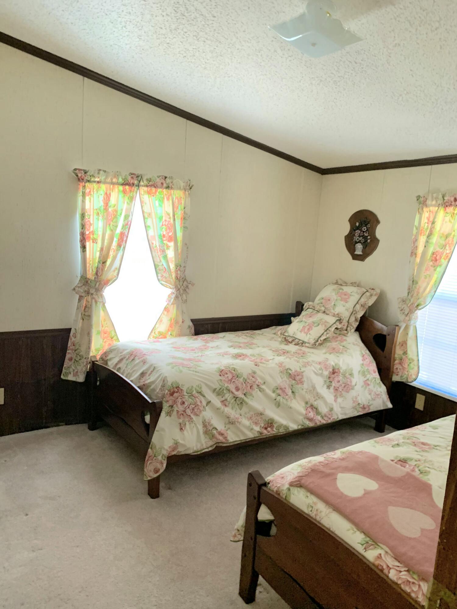 LAGUNA BEACH 6TH ADDN - Residential