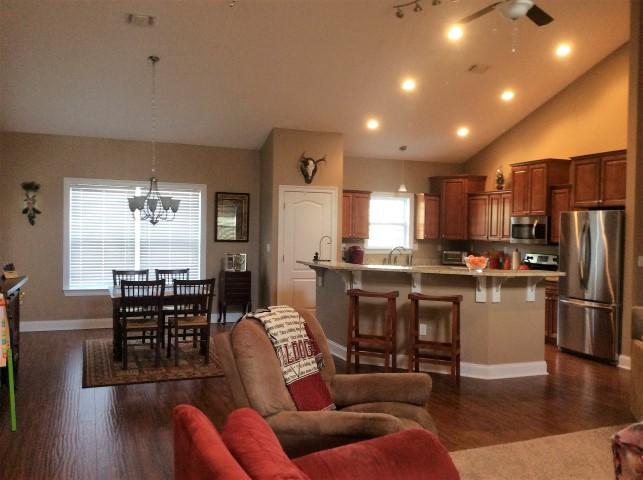 ASHTIN ESTATES - Residential