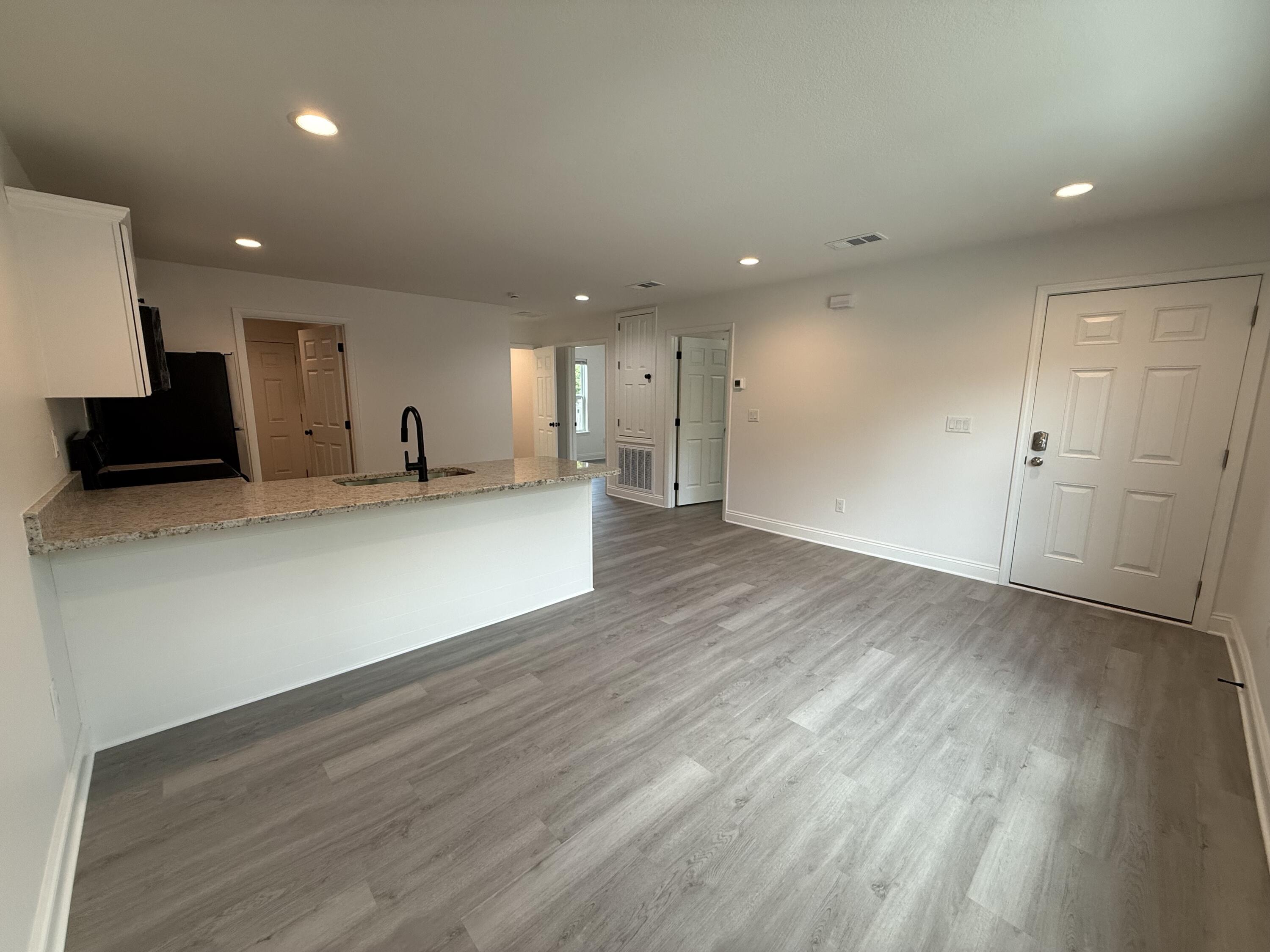 N/A - Residential Lease