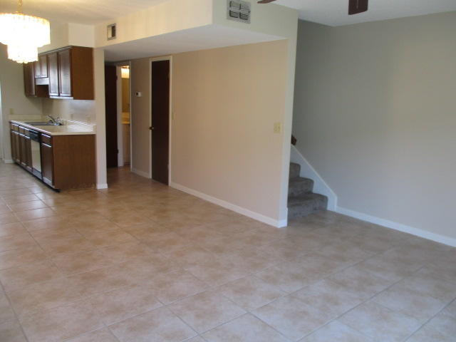 DESTIN T/H - Residential Lease