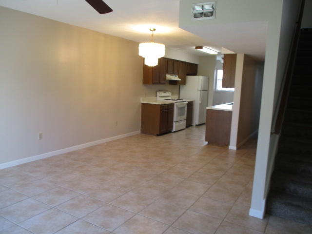 DESTIN T/H - Residential Lease