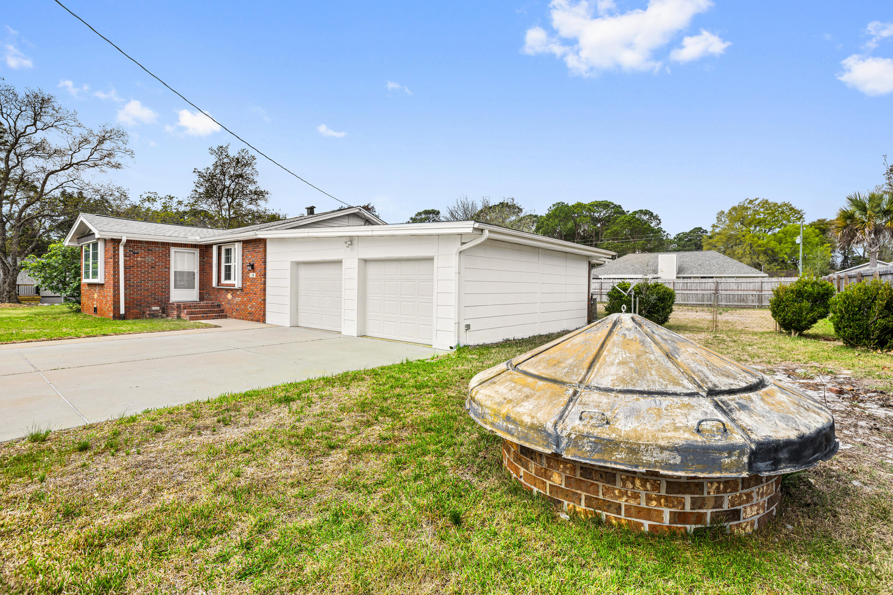 WYNNEHAVEN BEACH ESTATES - Residential