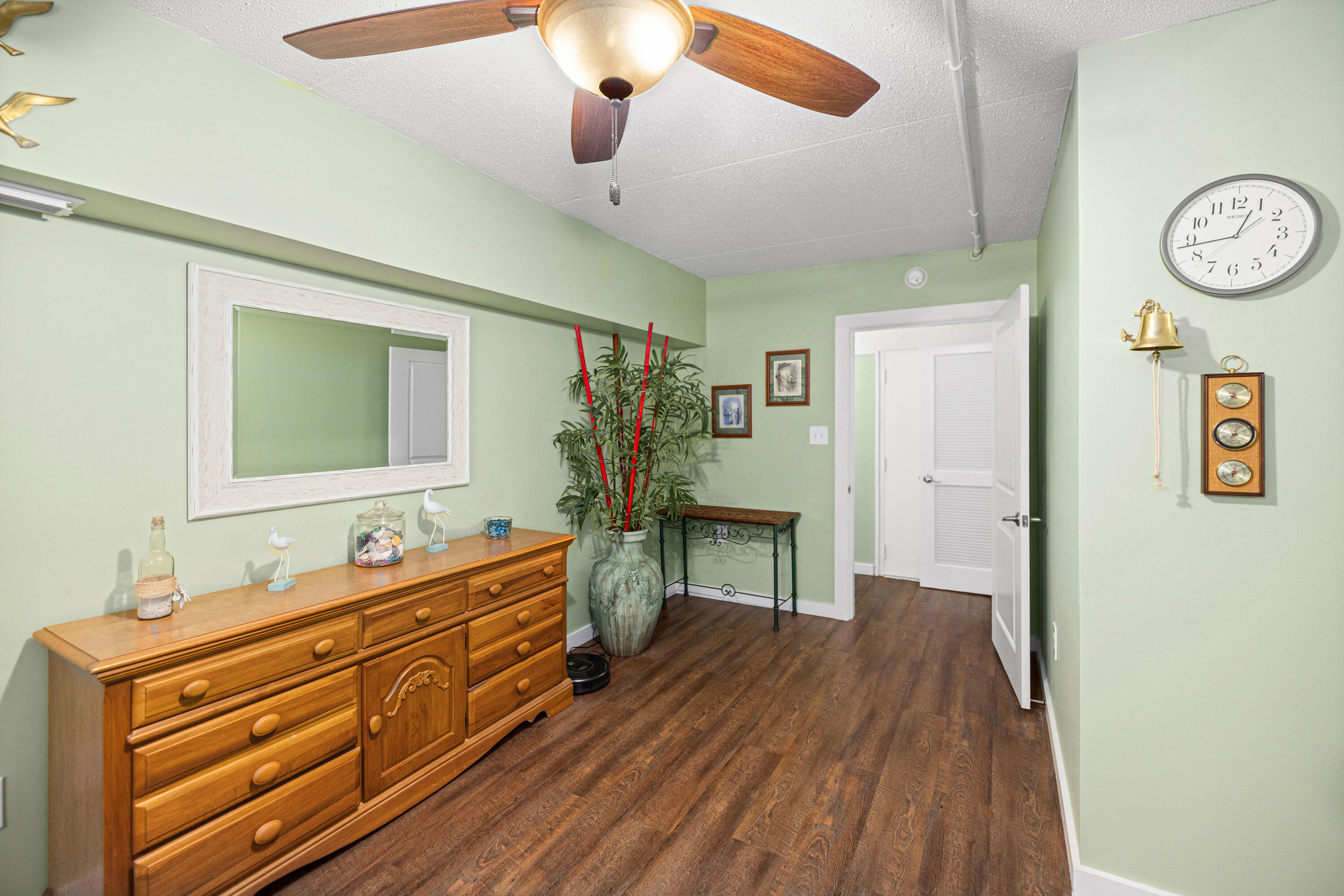 WYNNEHAVEN BEACH ESTATES - Residential