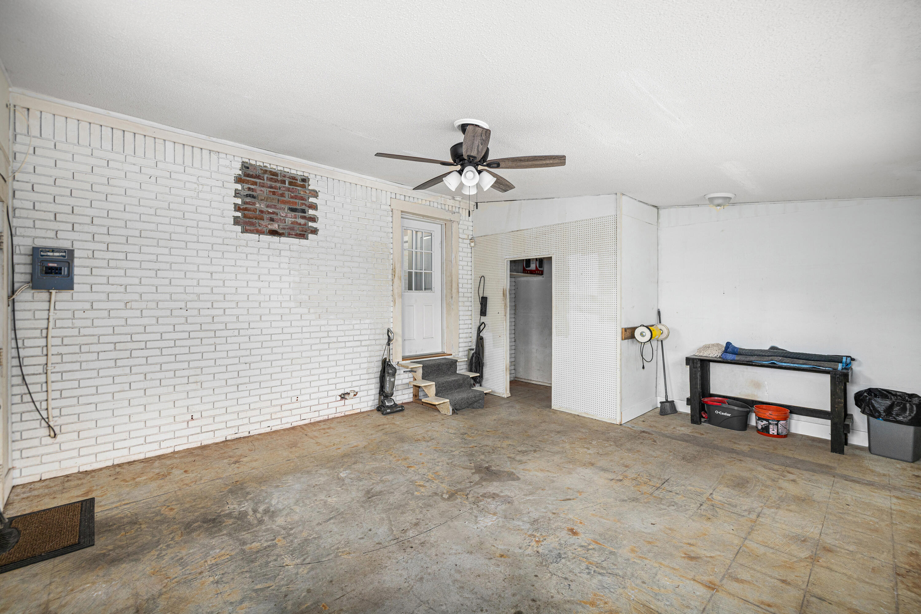 WYNNEHAVEN BEACH ESTATES - Residential