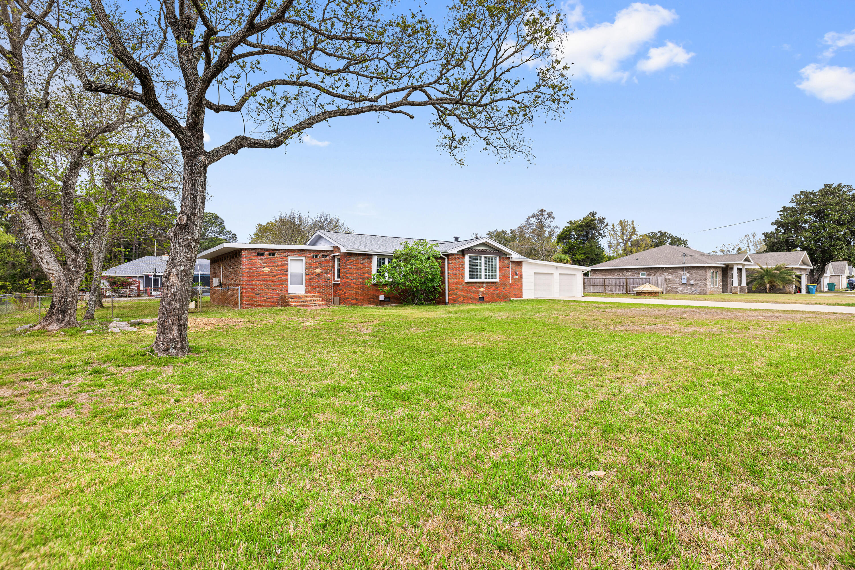 WYNNEHAVEN BEACH ESTATES - Residential