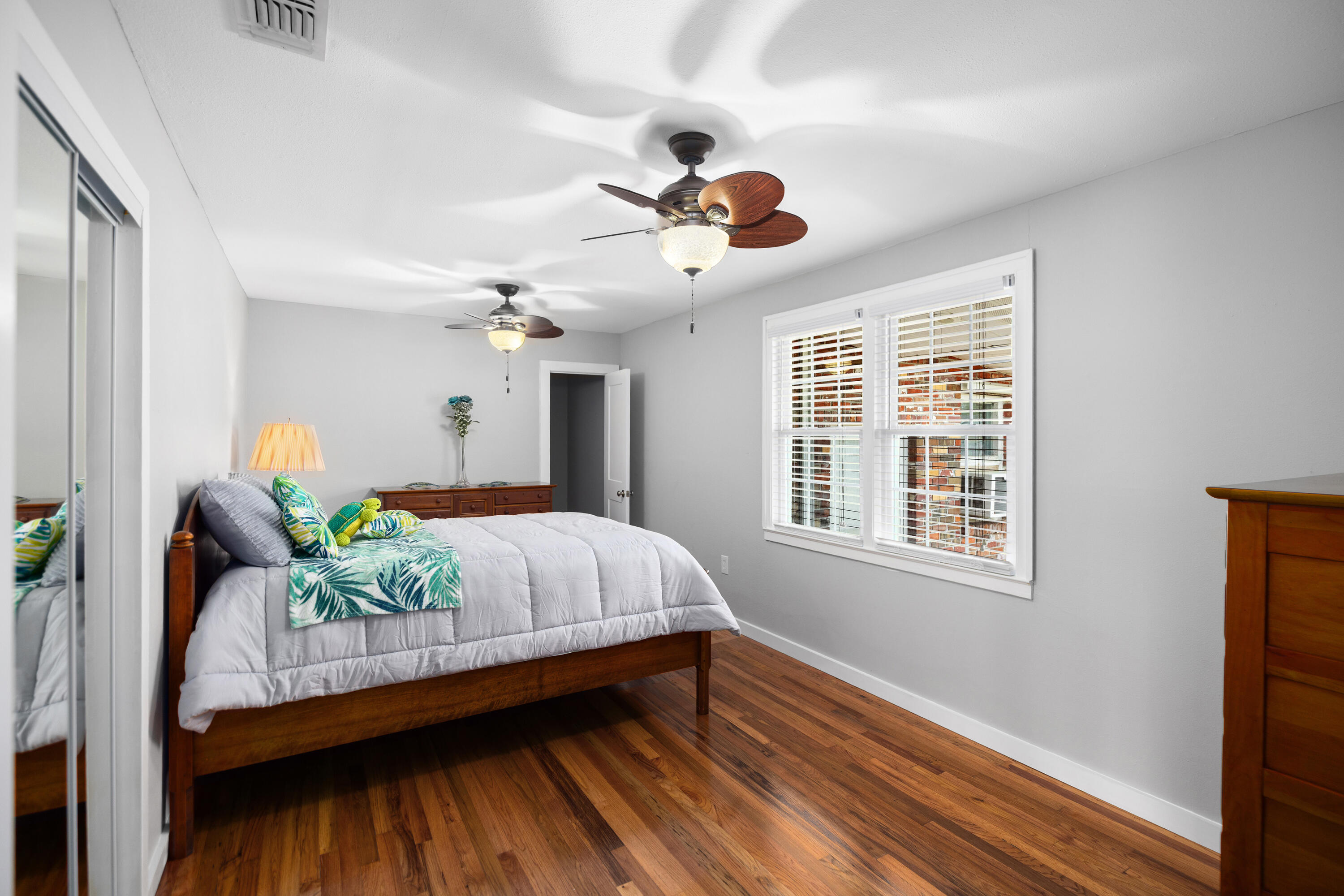 WYNNEHAVEN BEACH ESTATES - Residential