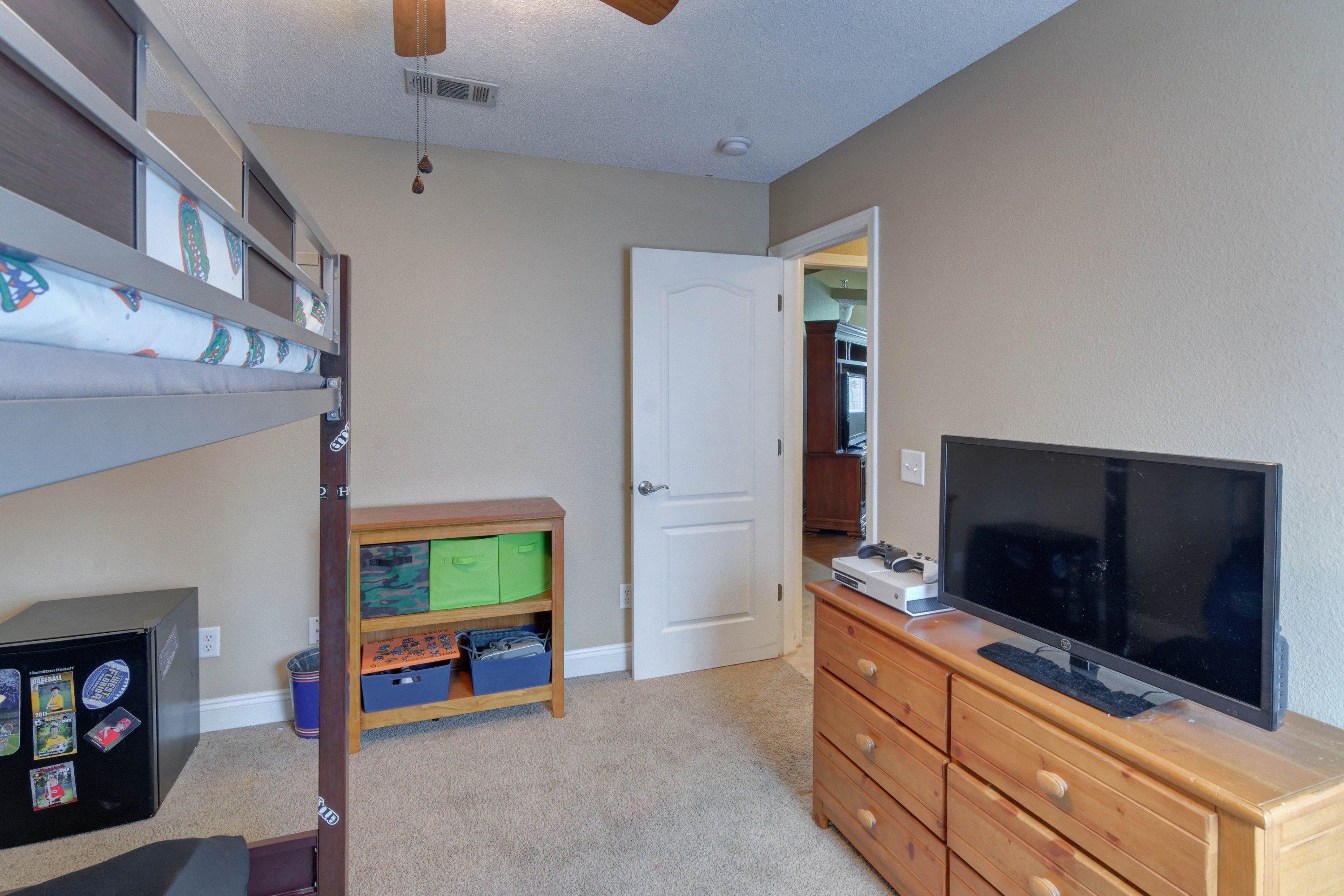 WOODLAWN HEIGHTS - Residential