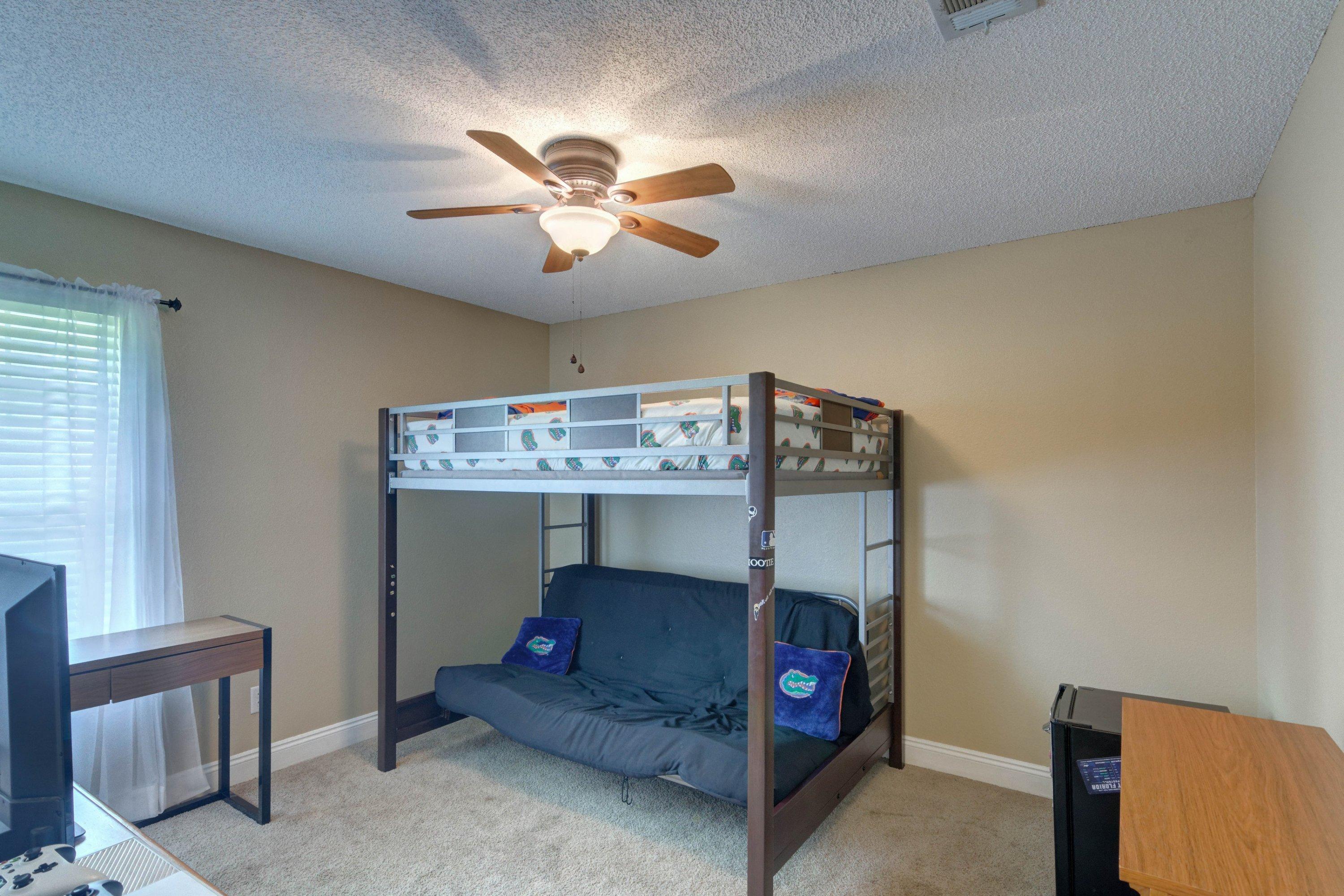 WOODLAWN HEIGHTS - Residential