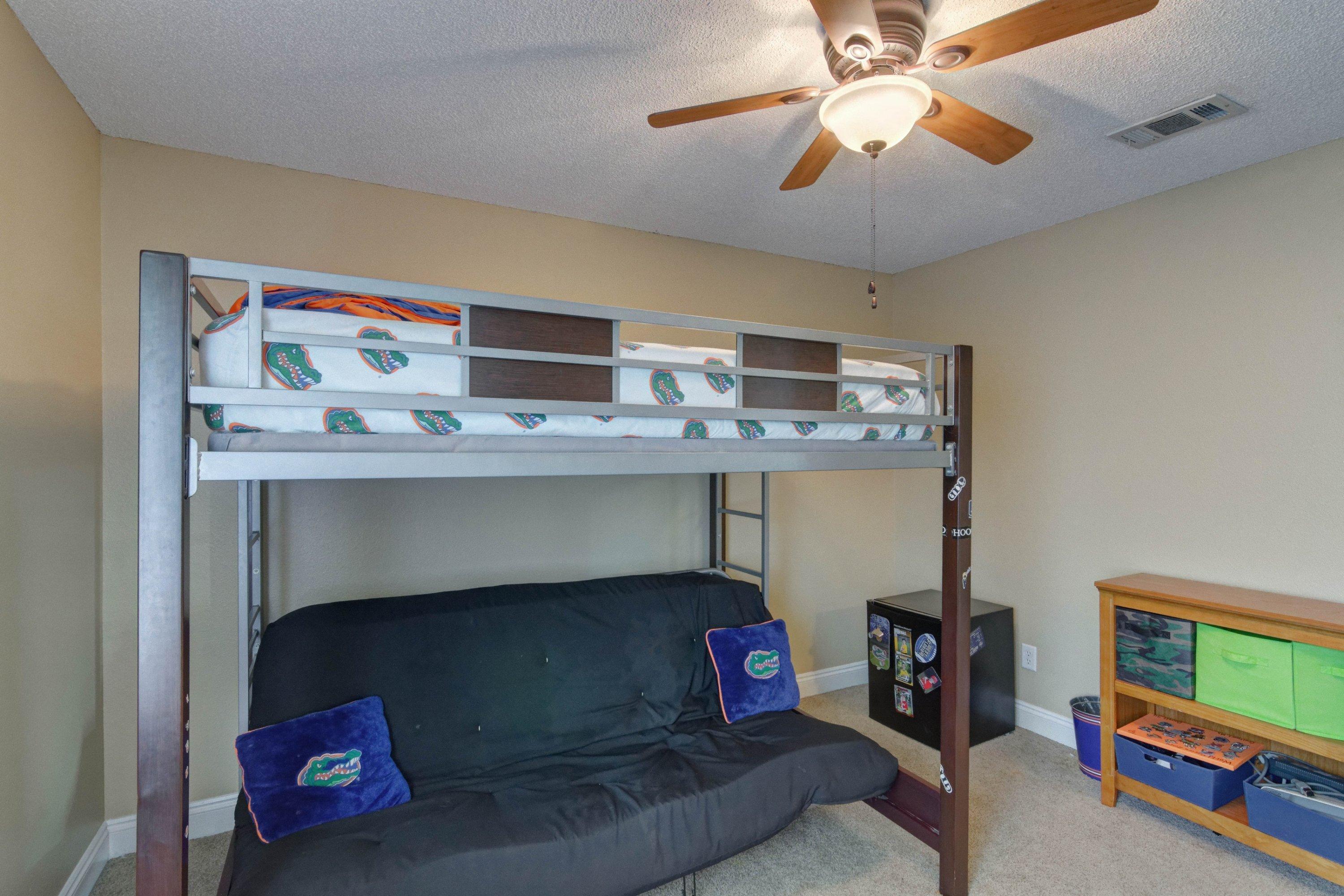 WOODLAWN HEIGHTS - Residential