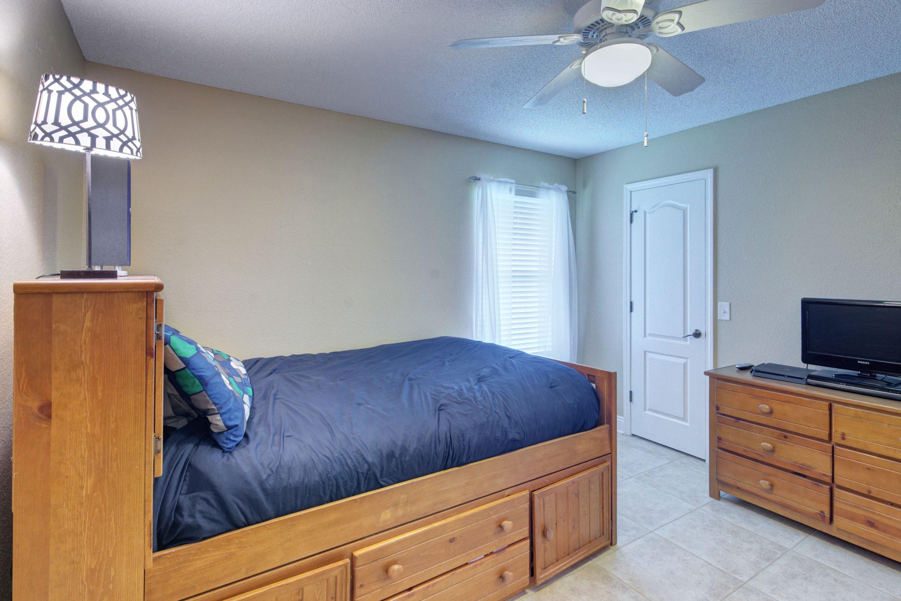 WOODLAWN HEIGHTS - Residential