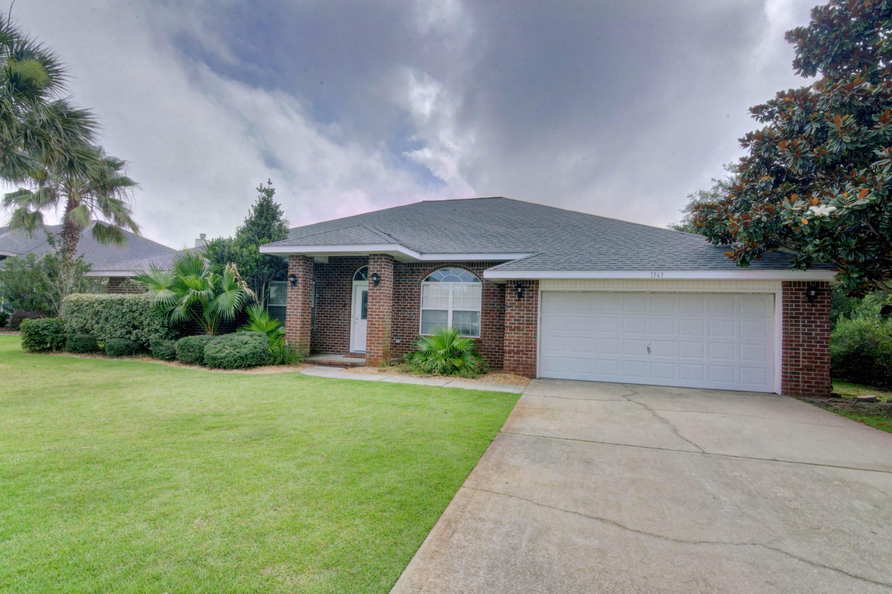 WOODLAWN HEIGHTS - Residential