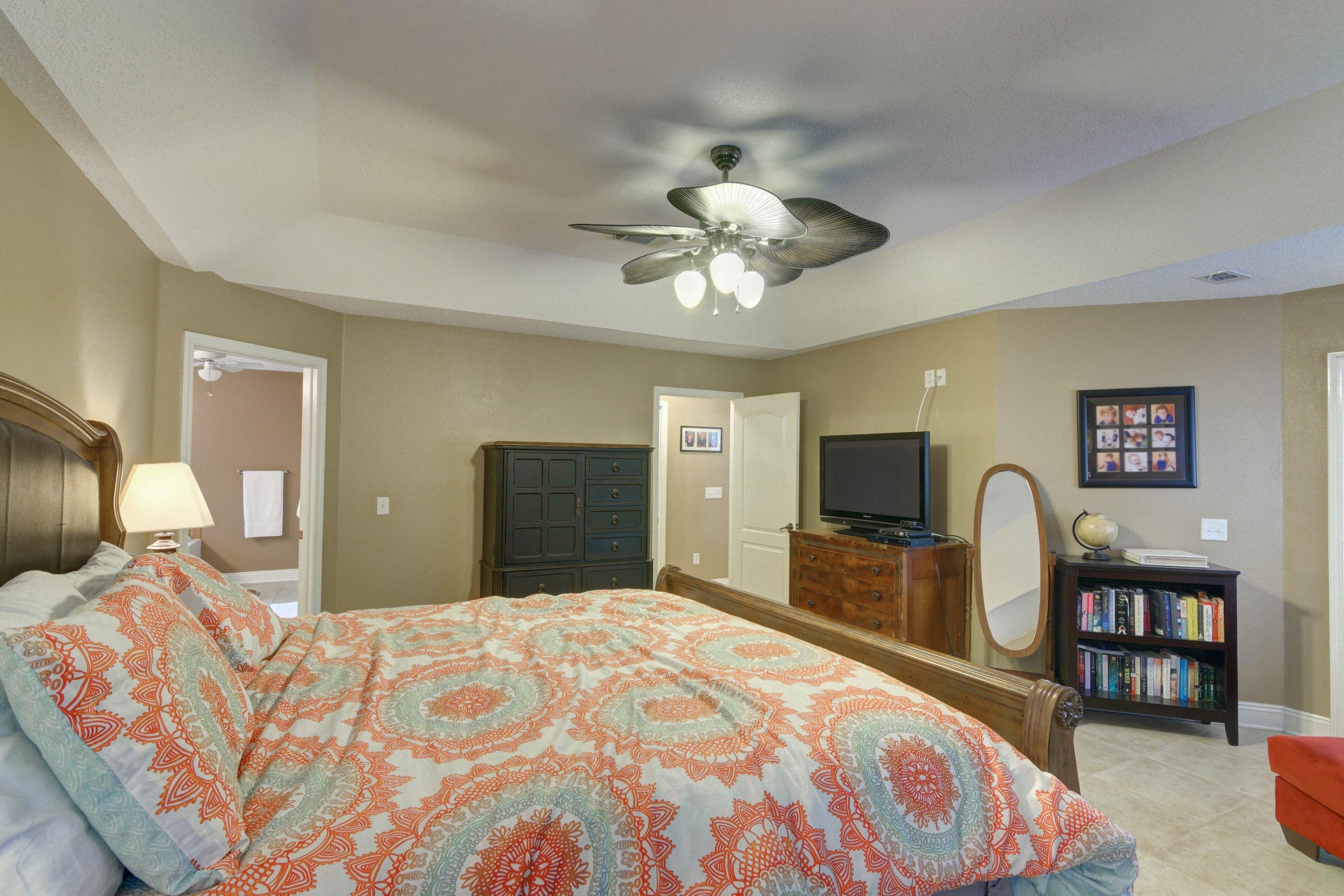 WOODLAWN HEIGHTS - Residential