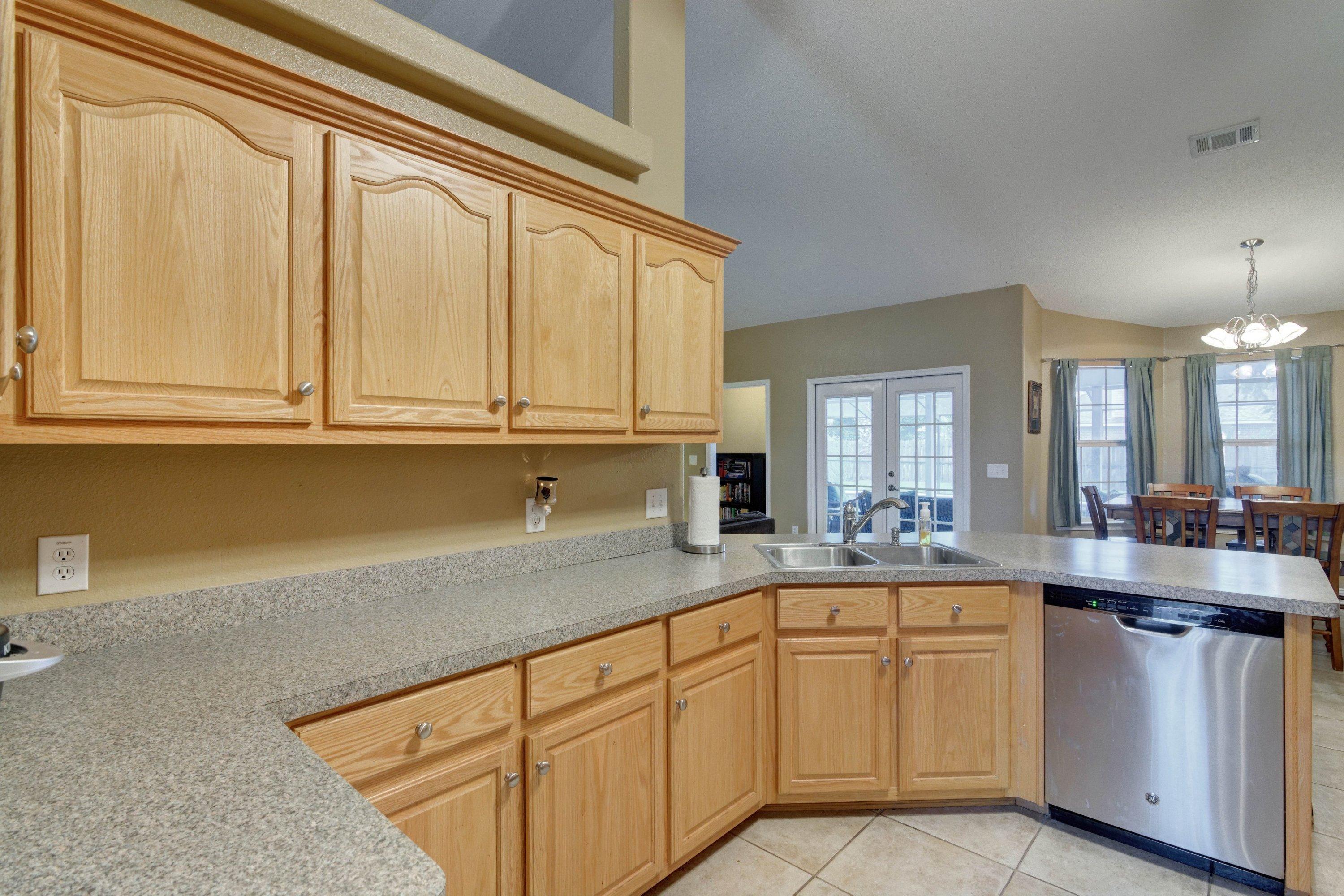 WOODLAWN HEIGHTS - Residential