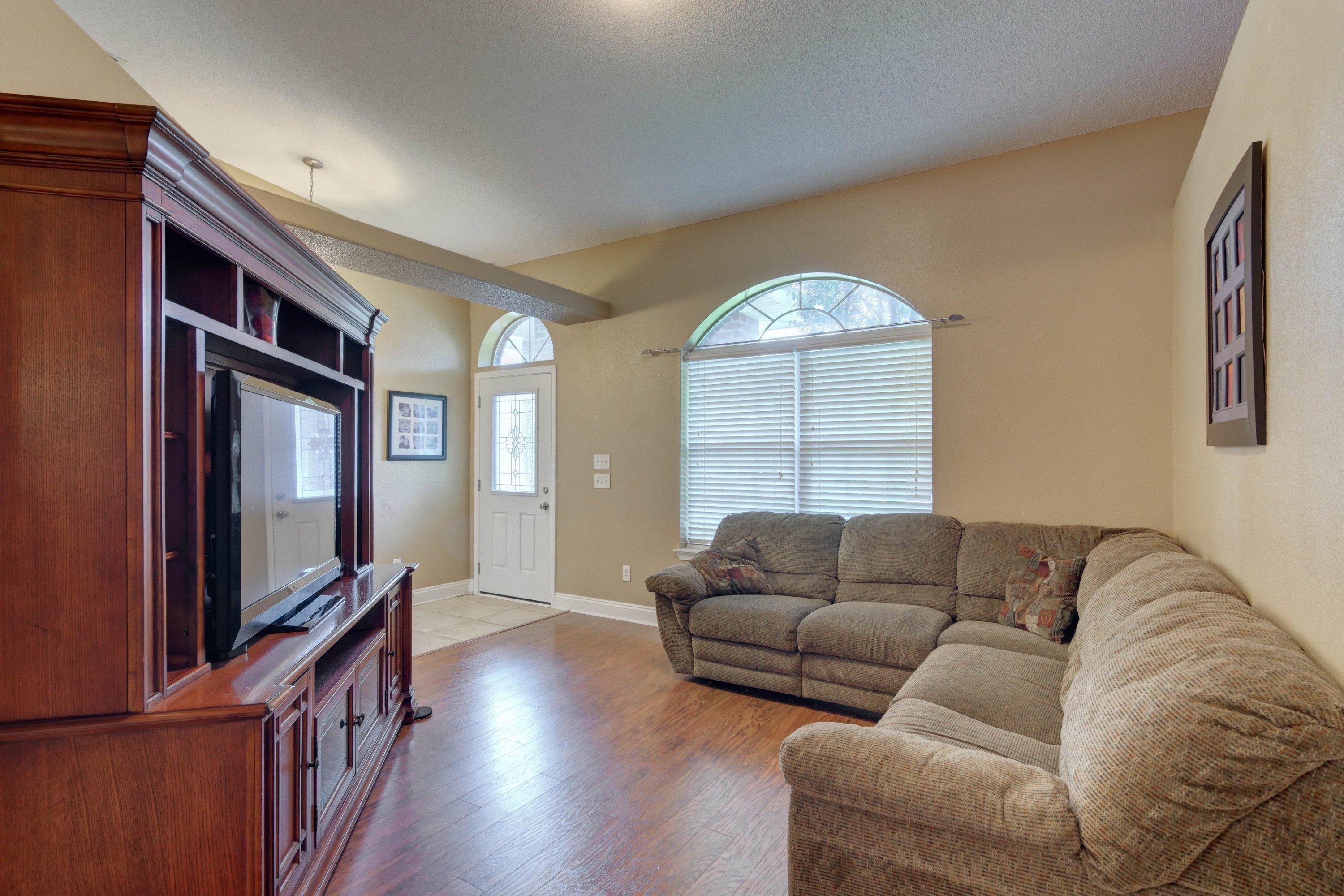 WOODLAWN HEIGHTS - Residential