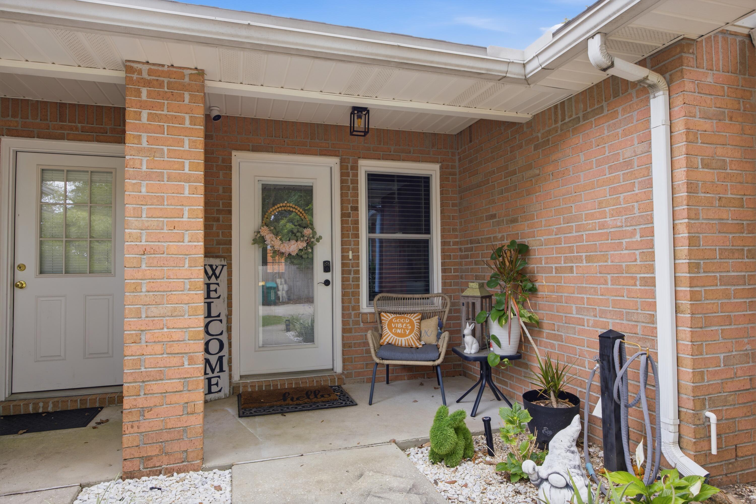 866 Dunwoody Place