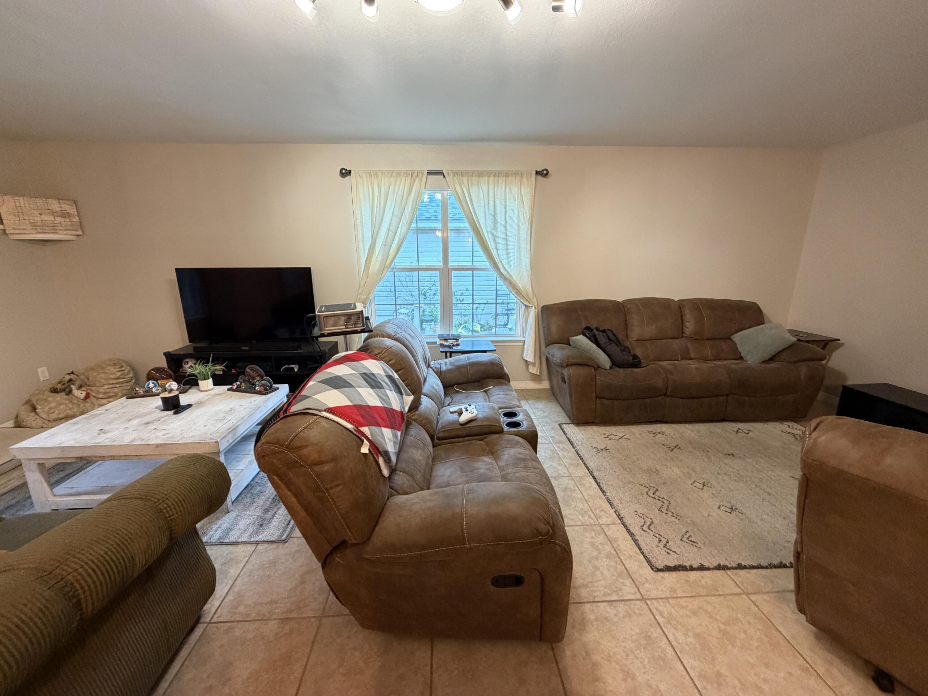 NICEVILLE VAL-P PLAT - Residential Lease